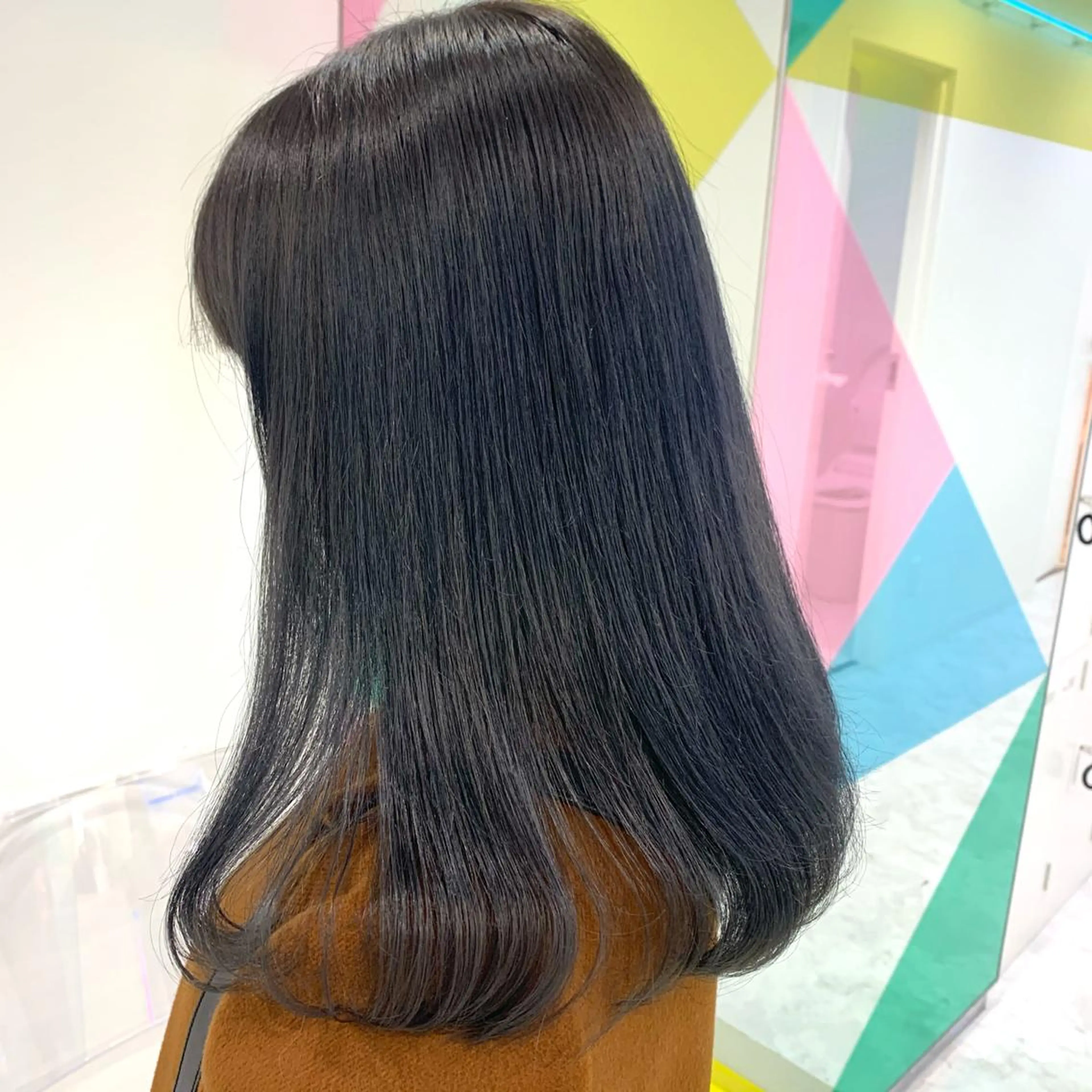 セミロング カラー ヘアアレンジ GO TODAY SHAiRE SALON  原宿verno店所属・完全💗マンツーマン marinのヘアスタイル