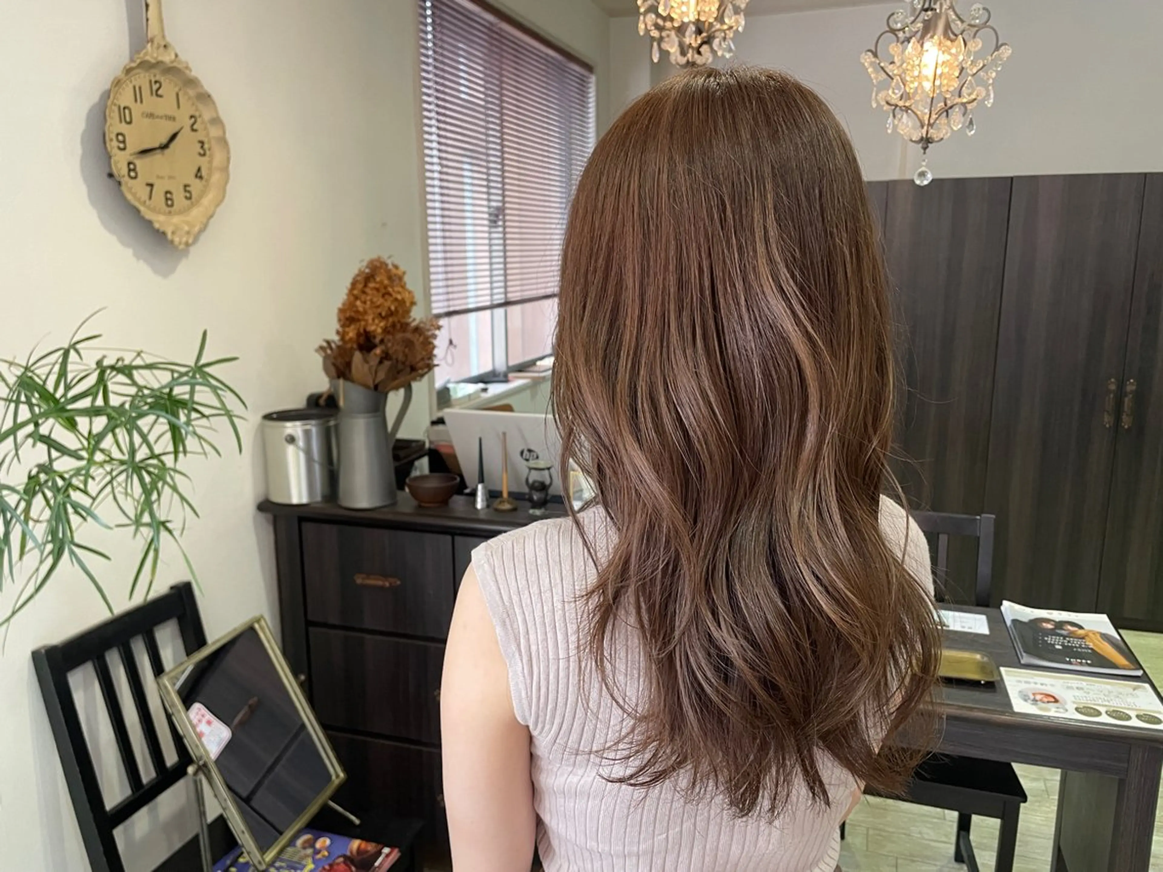 ロング カラー カット ヘアカラー トリートメント 韓国ボブ👩🇰🇷 小野絢未のヘアスタイル
