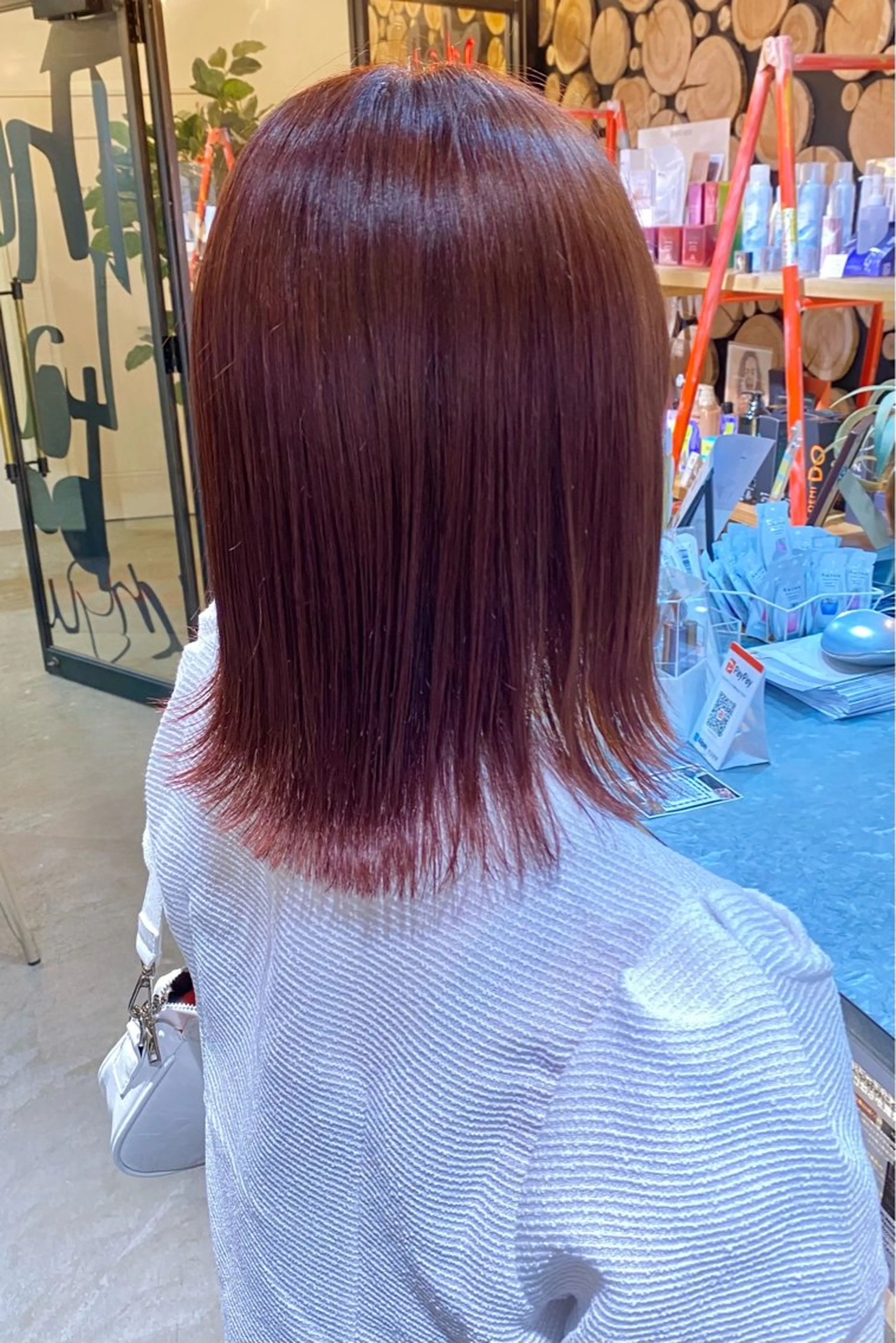 セミロング カラー 菊地 紗矢のヘアスタイル