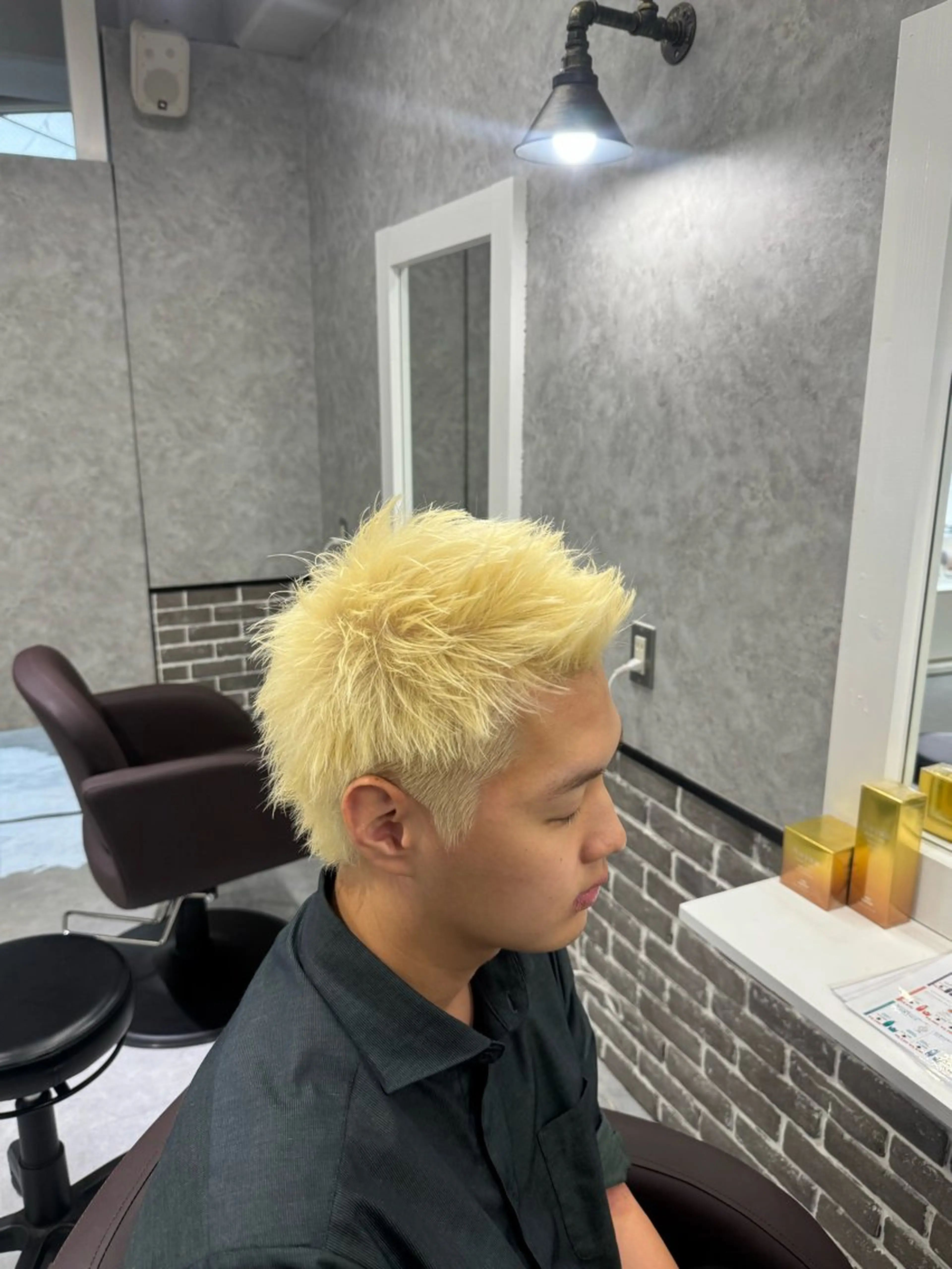 メンズ メンズブリーチ カット ヘアカラー トリートメント PARK.なんば本店 ミルボンAujua認定サロン[パーク]所属・辻優太/韓国ウルフ 🐺/中華ヘアのヘアスタイル