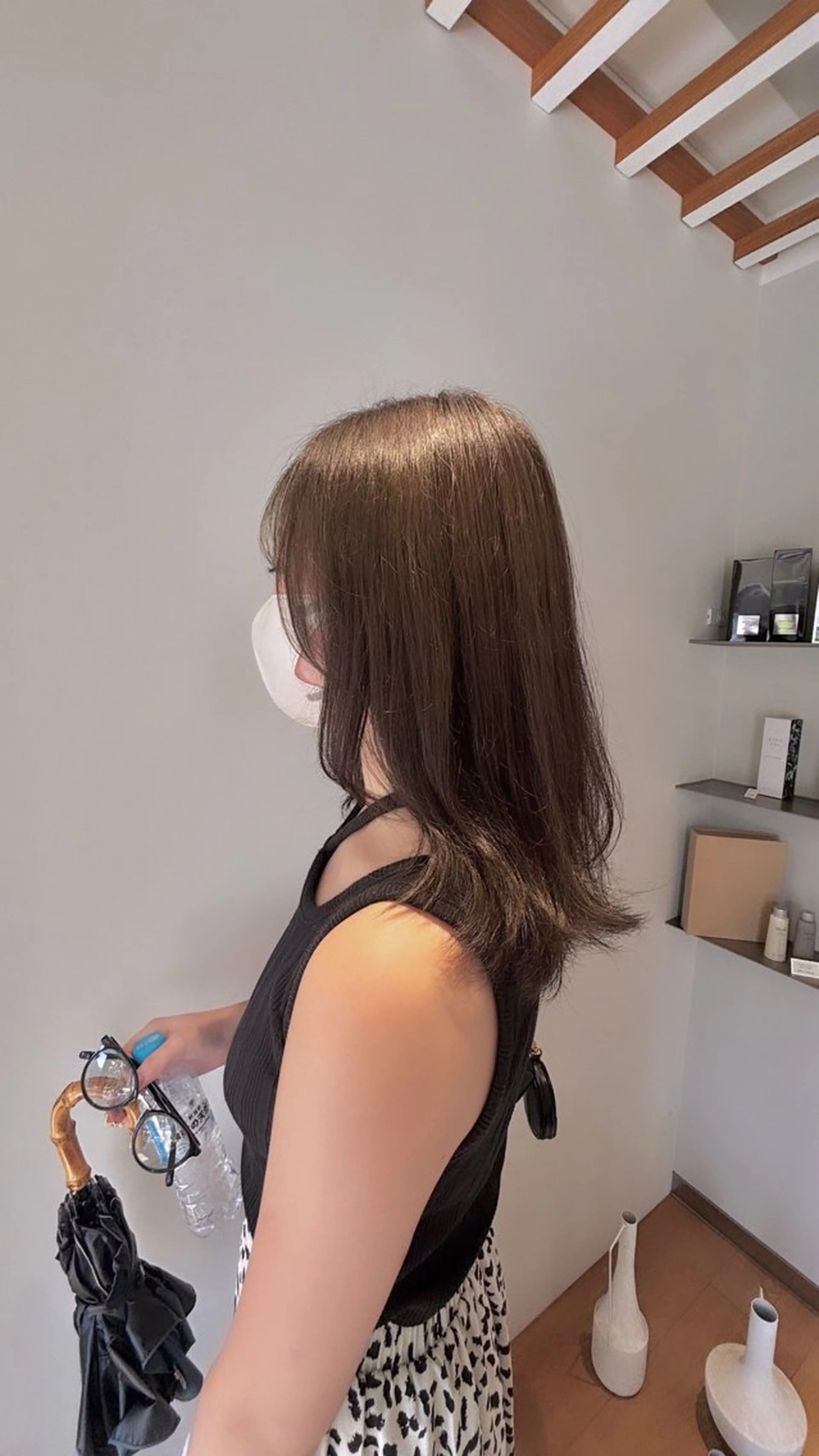 セミロング カット ヘアカラー 白土 さくらのヘアスタイル