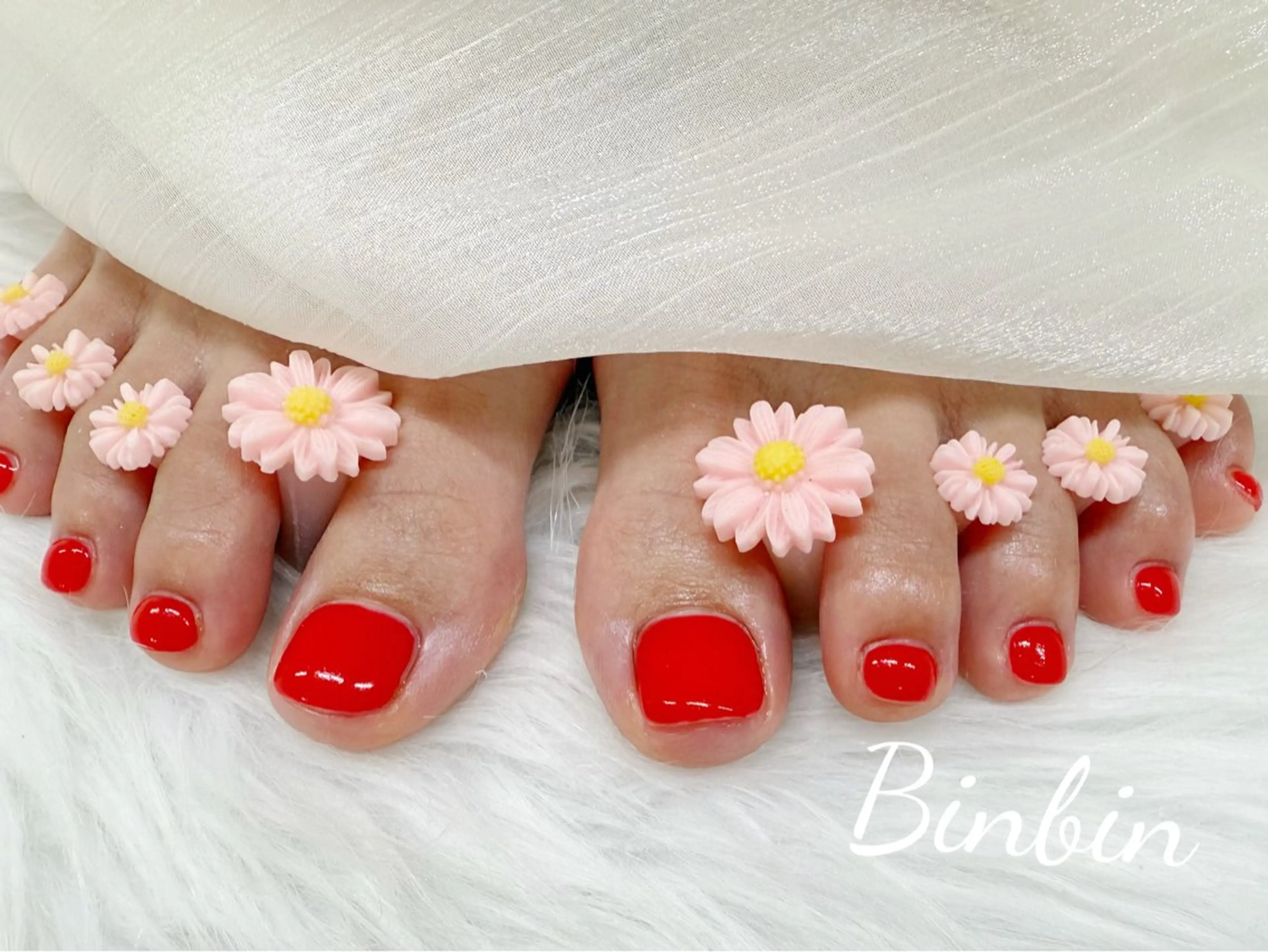 ネイル フットネイル Bin Binのネイルデザイン