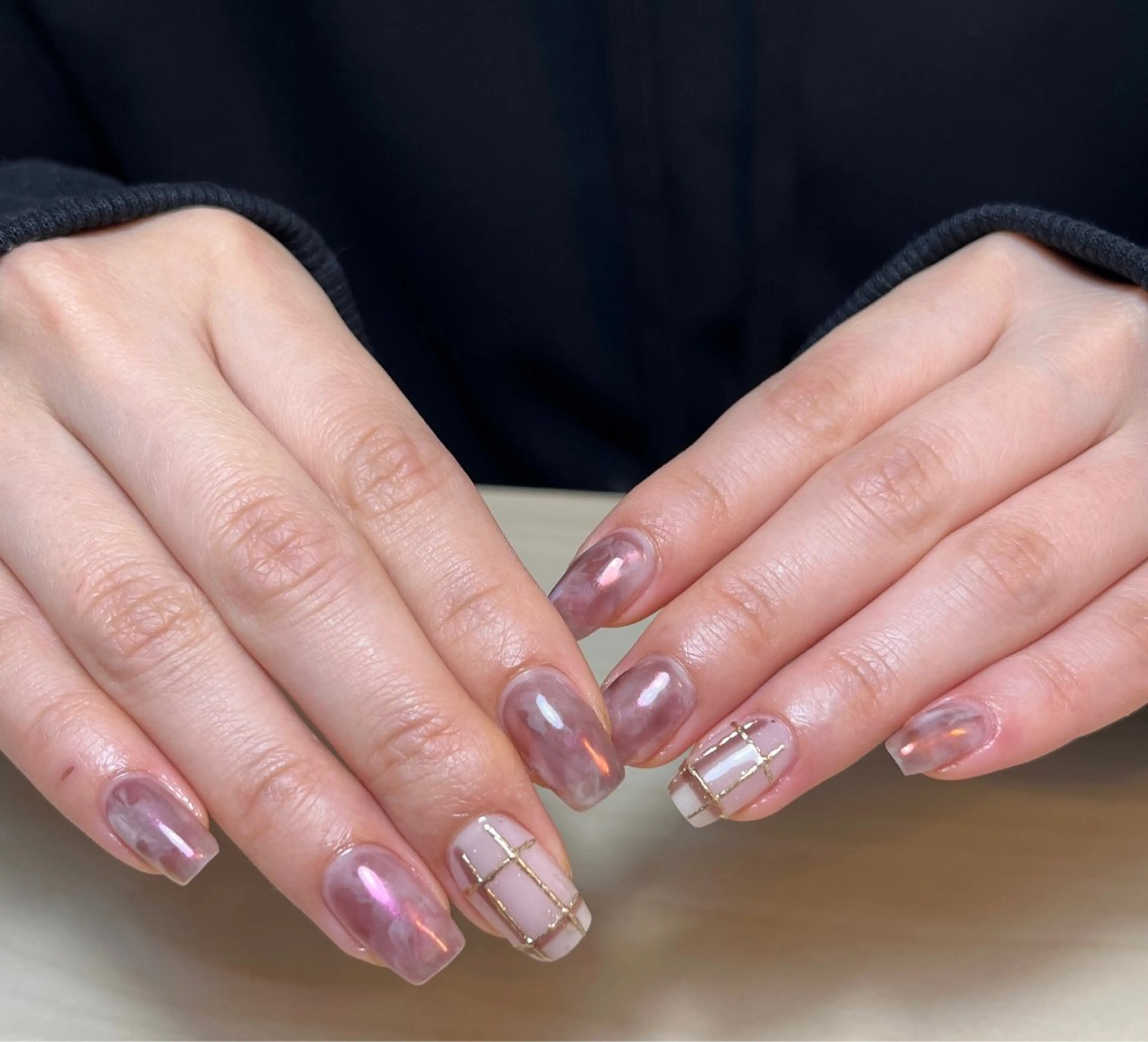 ネイル ハンドネイル cie/42° NIJINAのネイルデザイン