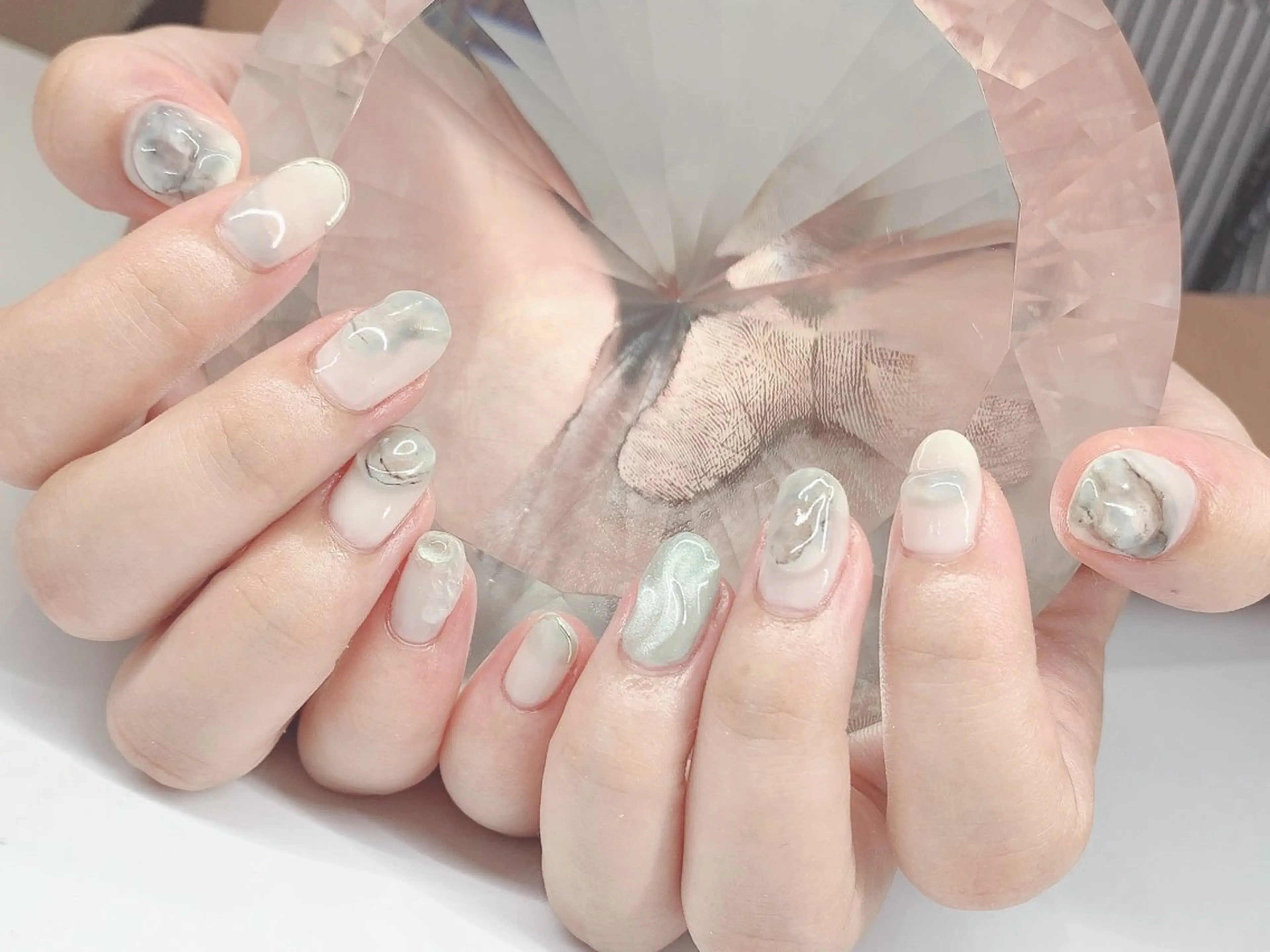 ネイル LoaChaton kaeのネイルデザイン