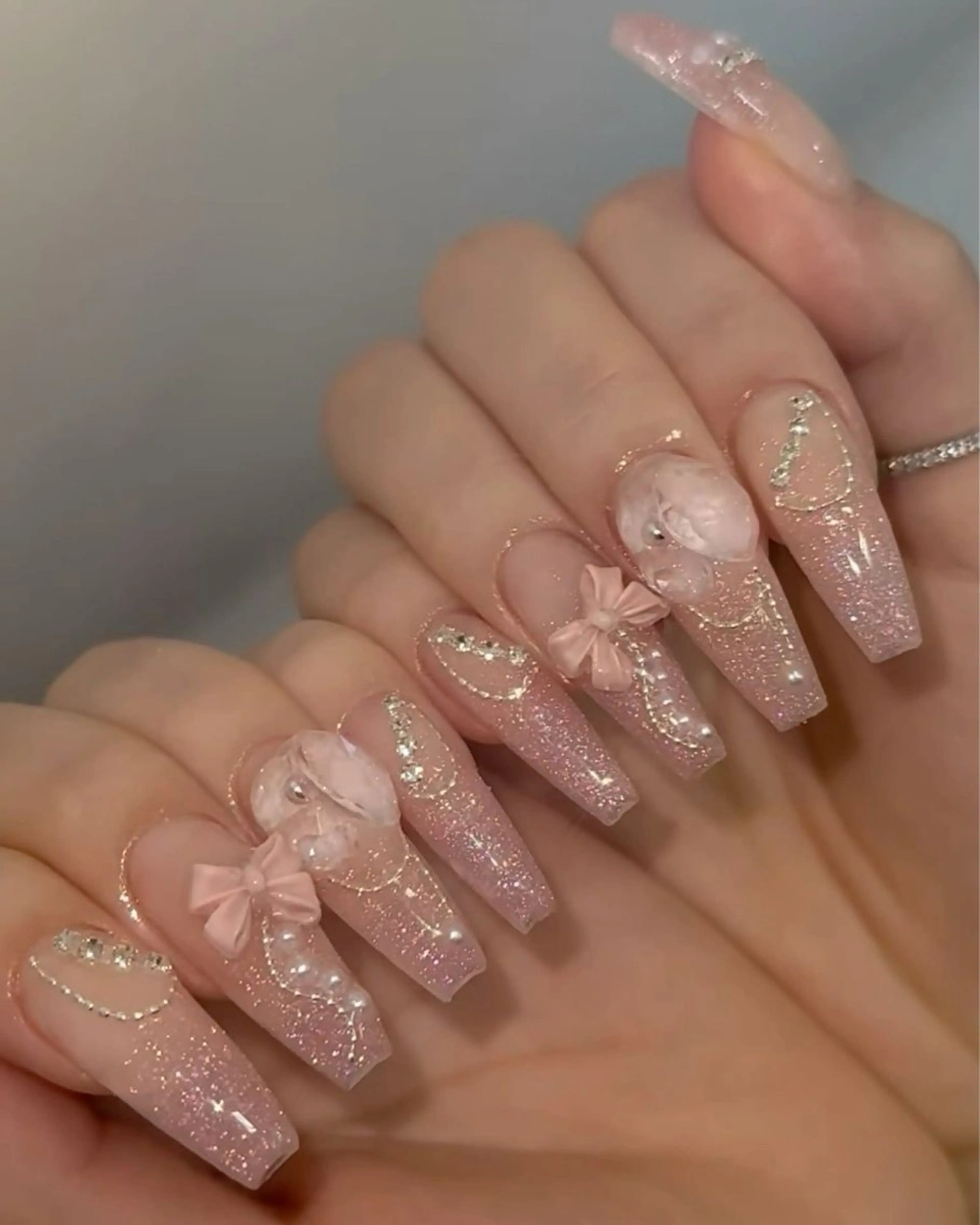 ネイル フットネイル グラデーション キラキラネイル マグネットネイル シンプルネイル ハンドネイル Lina nail Lina nailのネイルデザイン