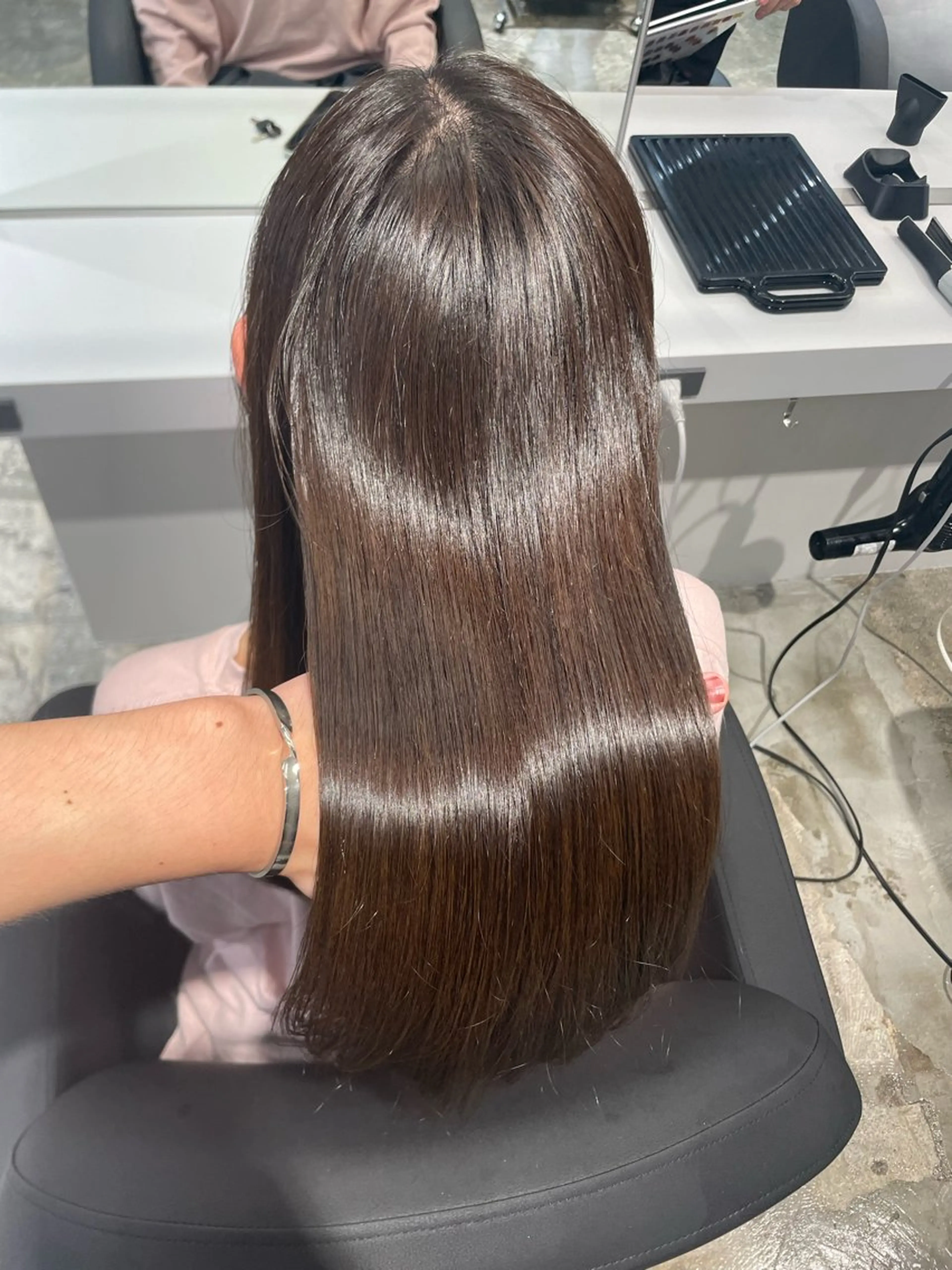 ロング カラー グレージュ オリーブグレージュ オリーブグレー 髪質改善/艶カラー Hiroakiのヘアスタイル
