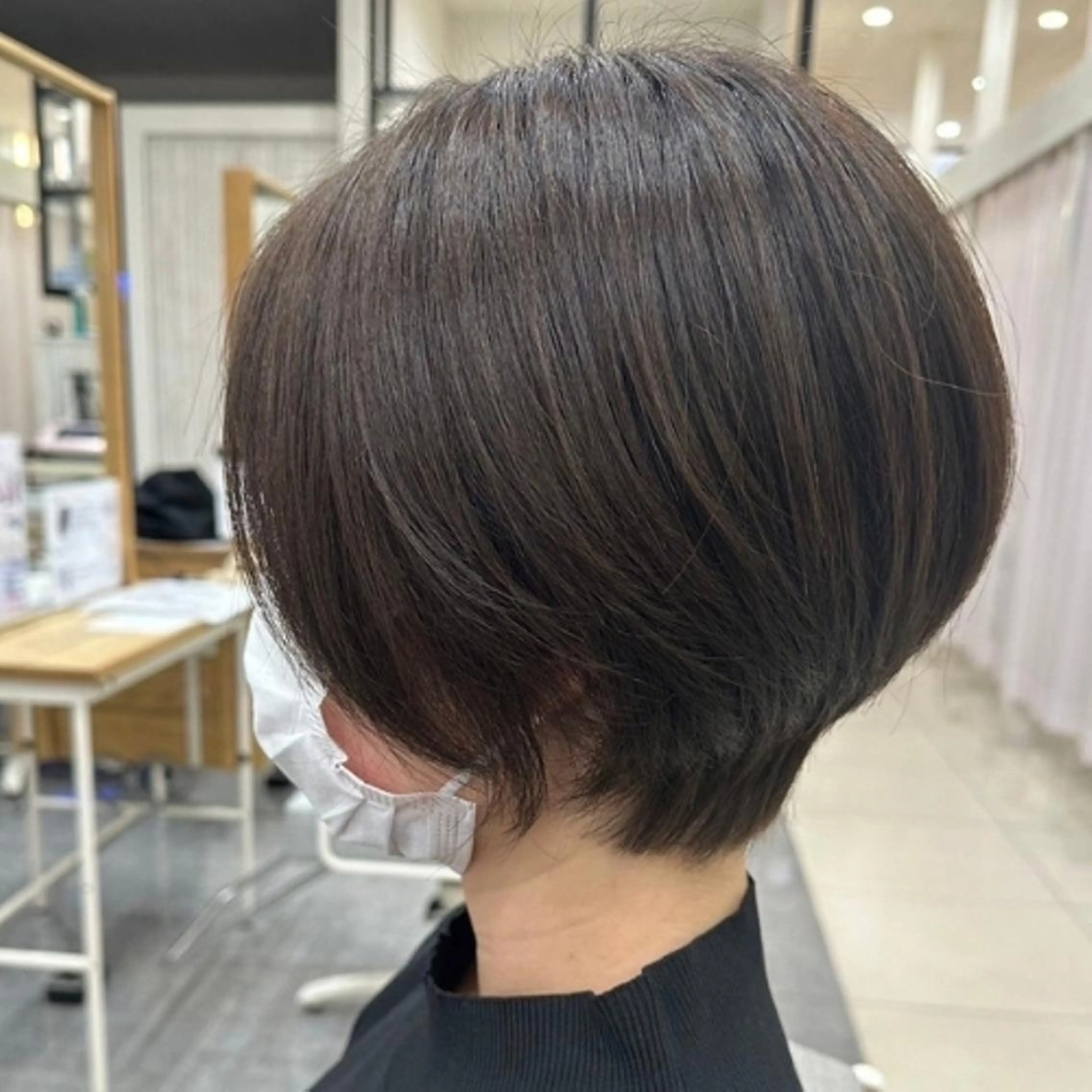 オシャレ染めで染める脱白髪染めカラーの写真