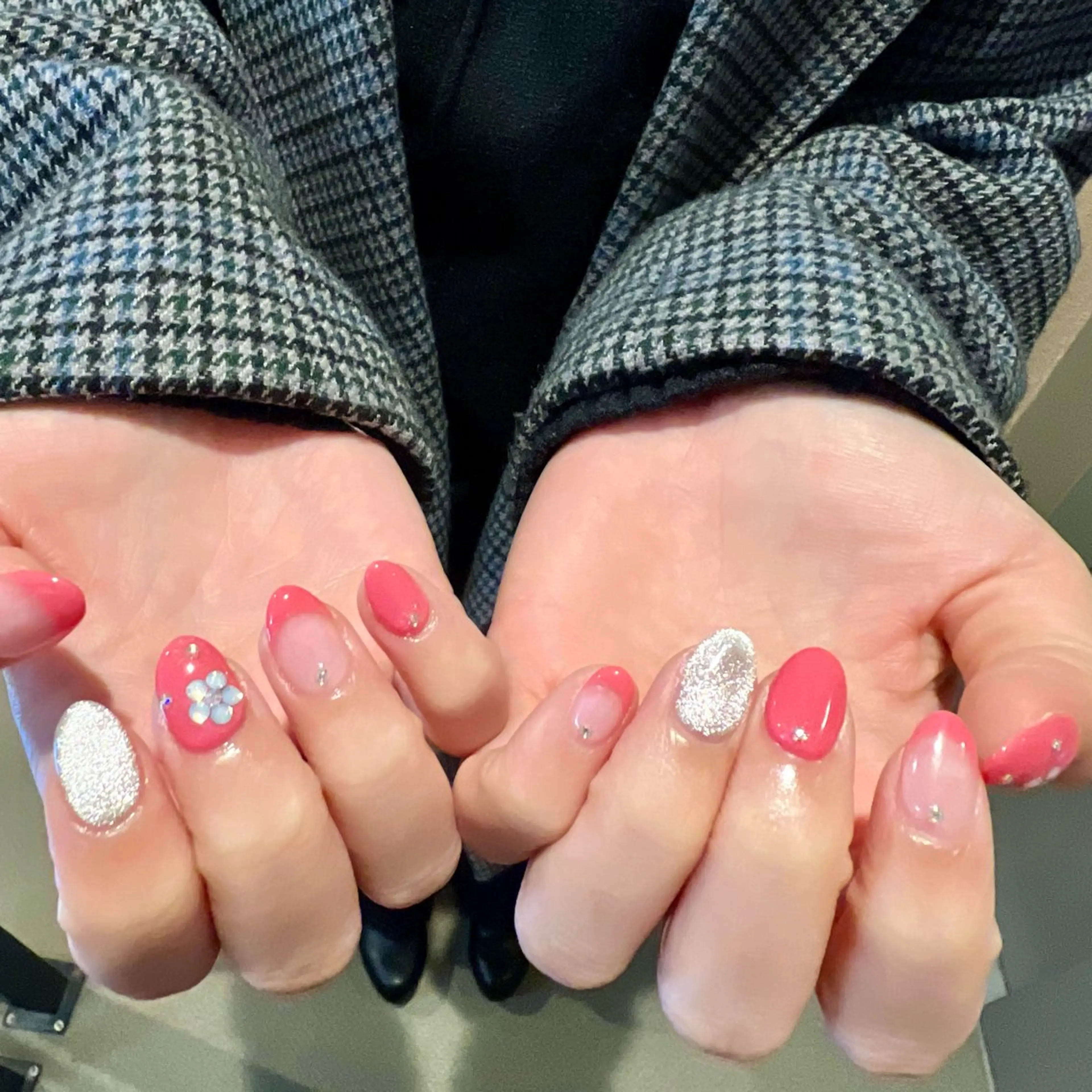 ネイル ハンドネイル 新井 風花のネイルデザイン