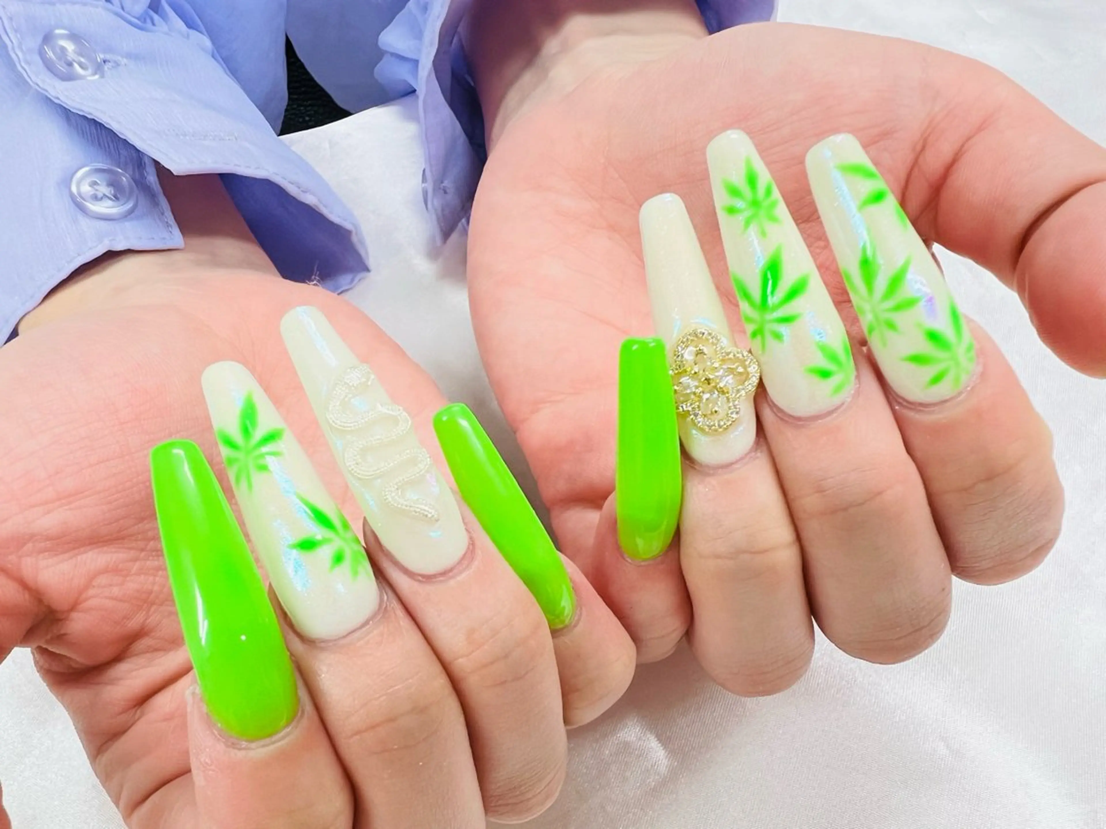 ネイル ユリシスネイル 担当近藤のネイルデザイン