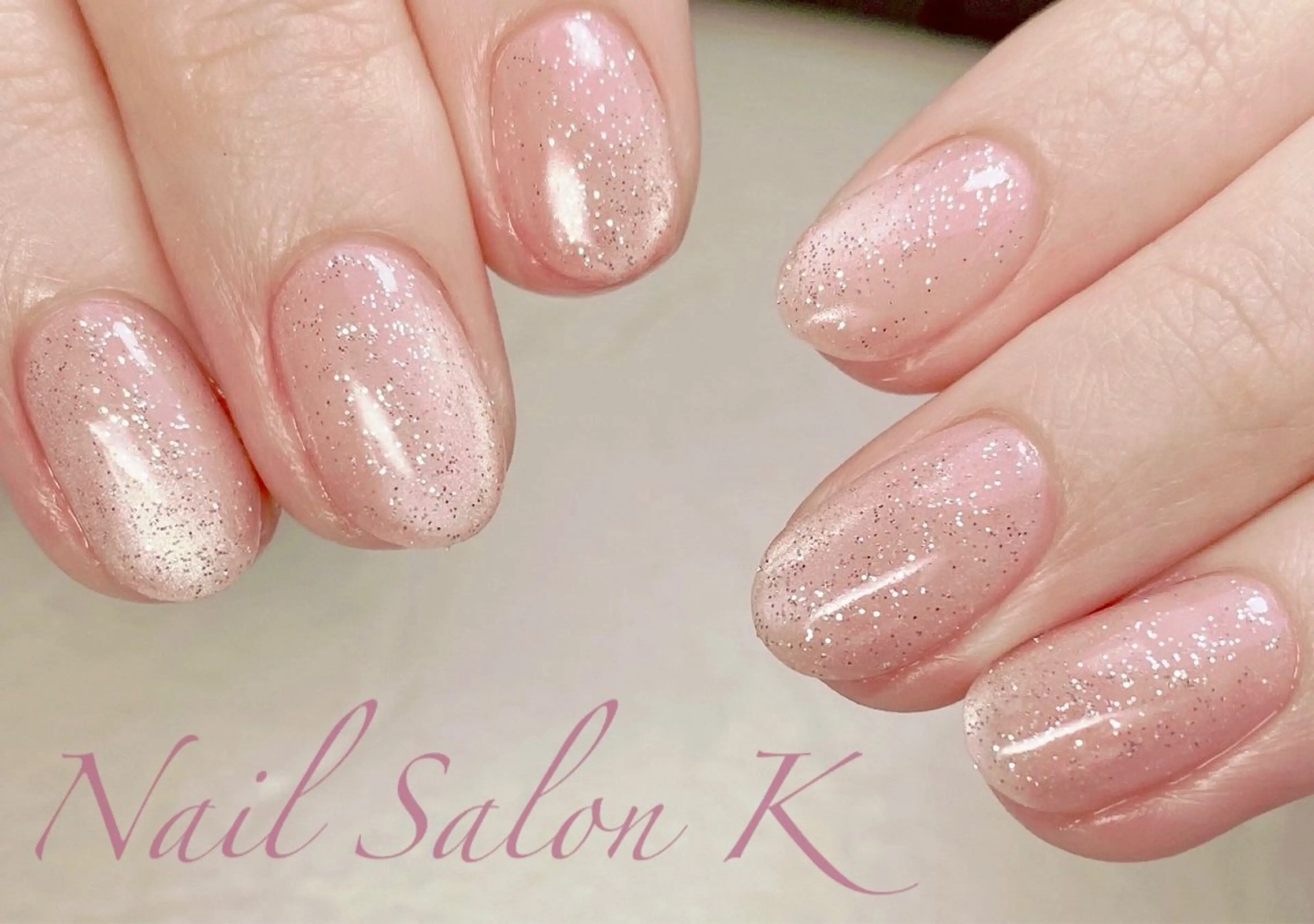 ネイル フラッシュネイル キラキラネイル マグネットネイル 冬ネイル クリスマス ハンドネイル Nail Salon K 🧸美爪育成のネイルデザイン