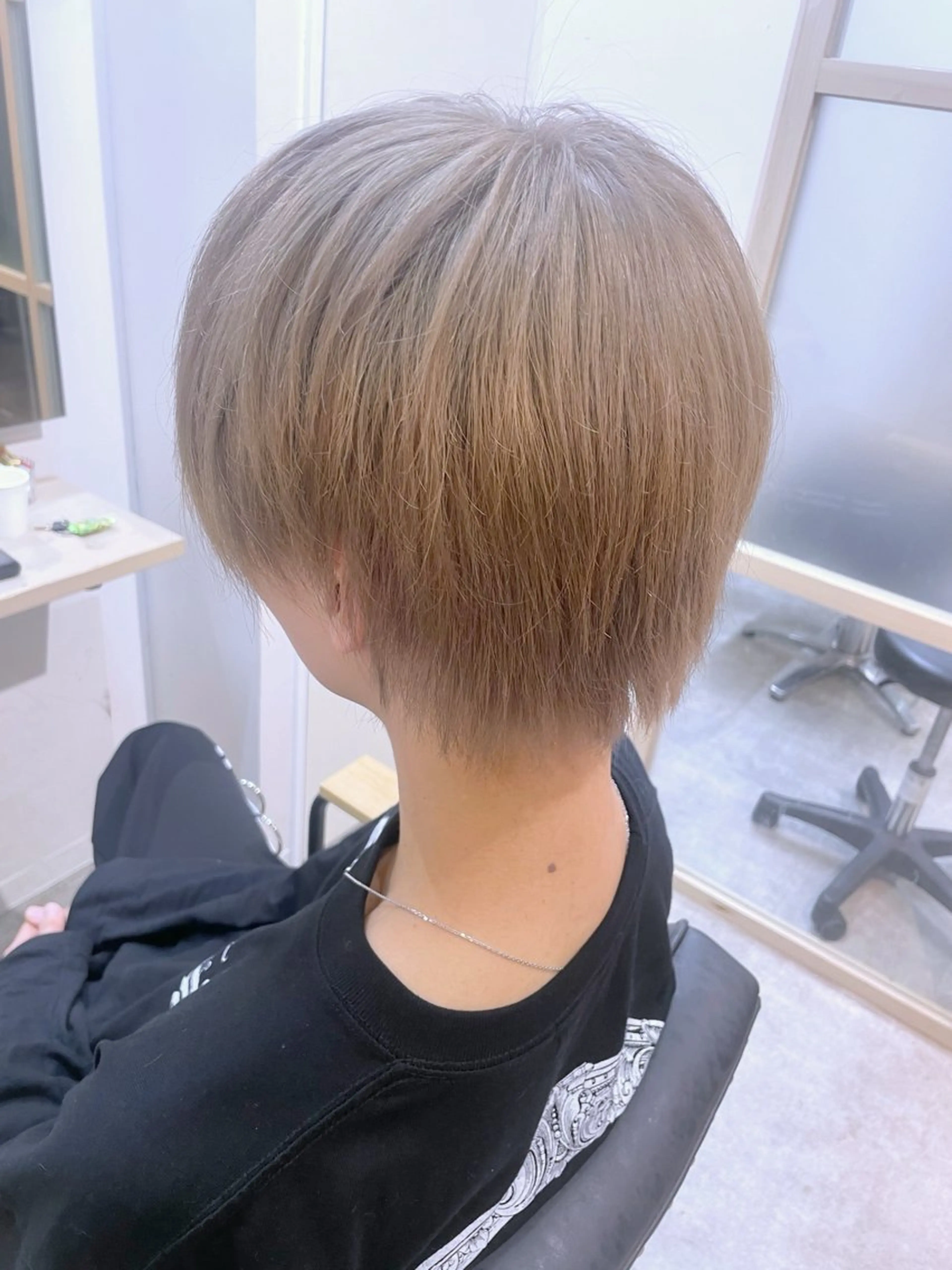 ミディアム カラー メンズ カット ヘアカラー トリートメント EMANON新宿南口所属・🦄中性ウルフ ☁️Shiori🦄のヘアスタイル