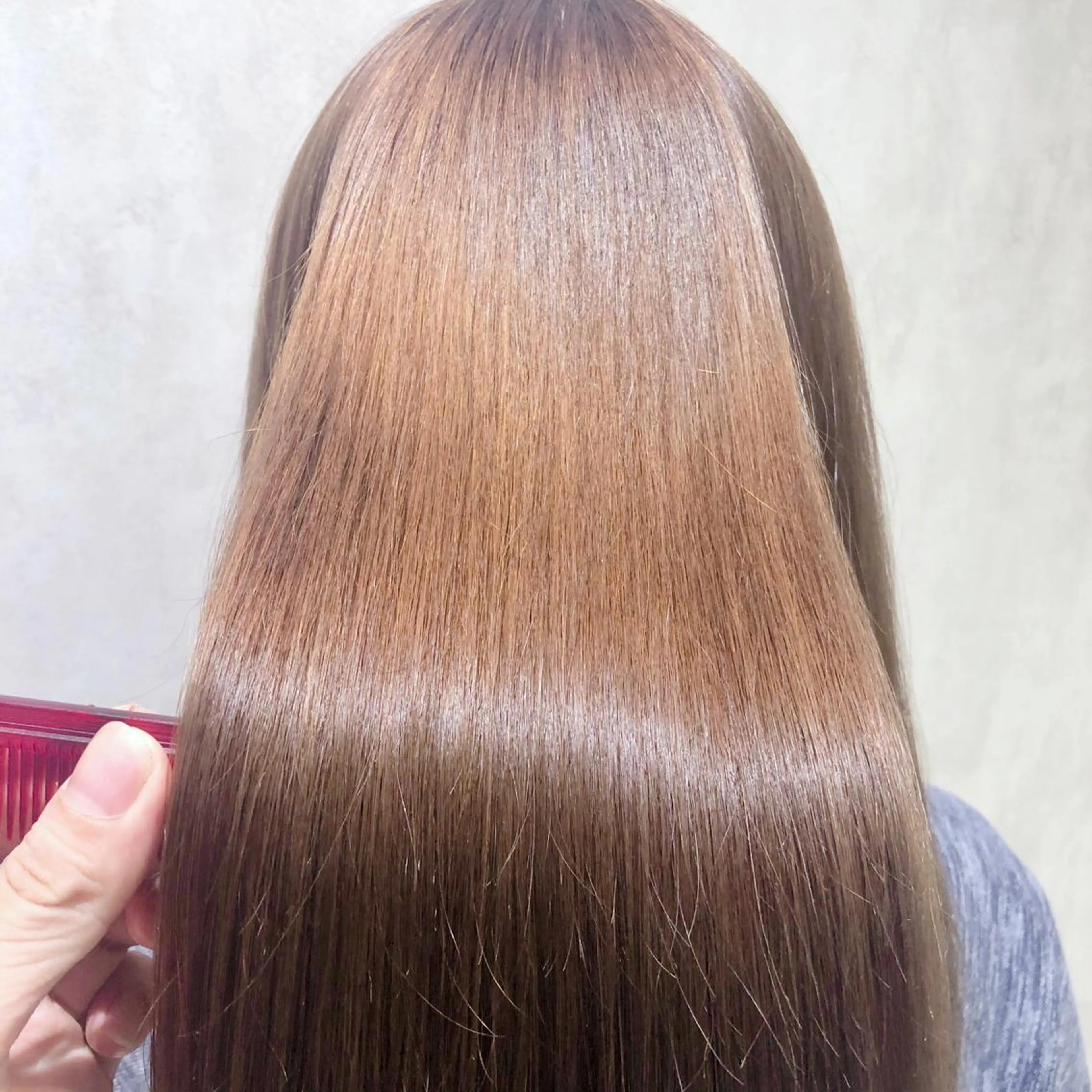 ロング 縮毛矯正 CYNTHIADUE 店長| IRISUのヘアスタイル