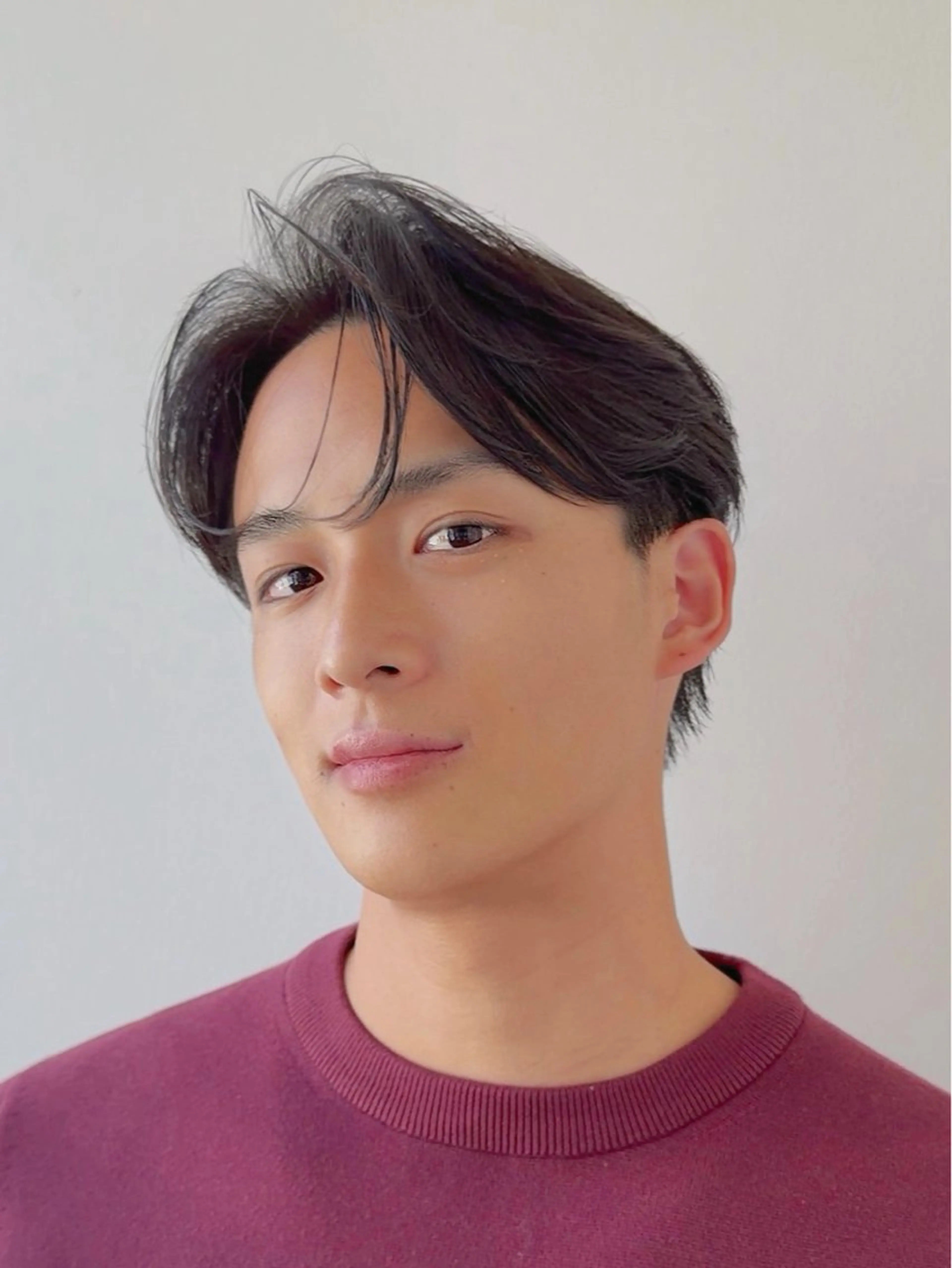 ショート メンズ ビジネス センターパート メンズパーマ 七三 カット トリートメント メンズパーマ/ メンズカット/平木のヘアスタイル