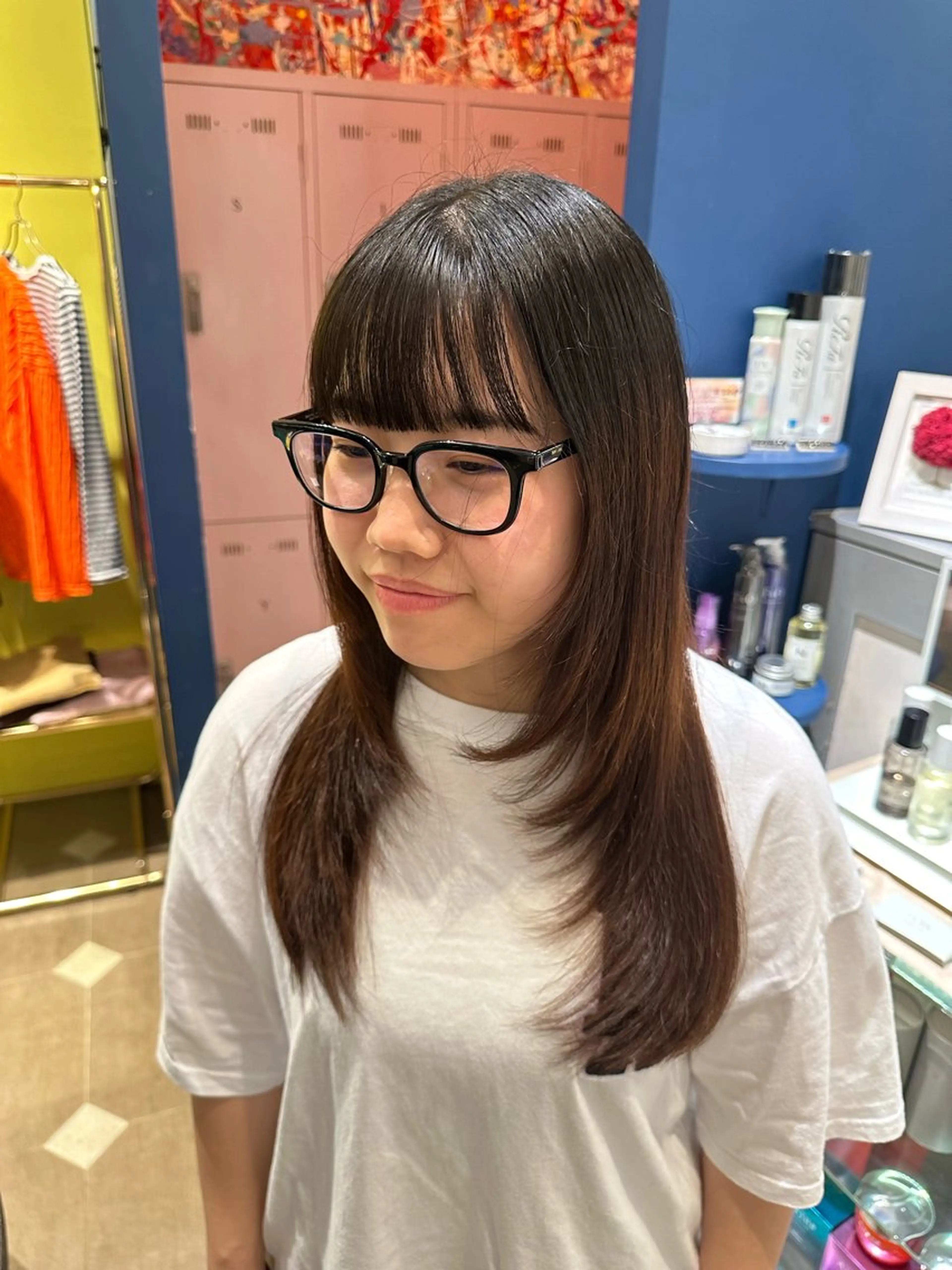 ロング 顔まわりレイヤー 顔周りカット レイヤーカット 【echelle】 AMUのヘアスタイル