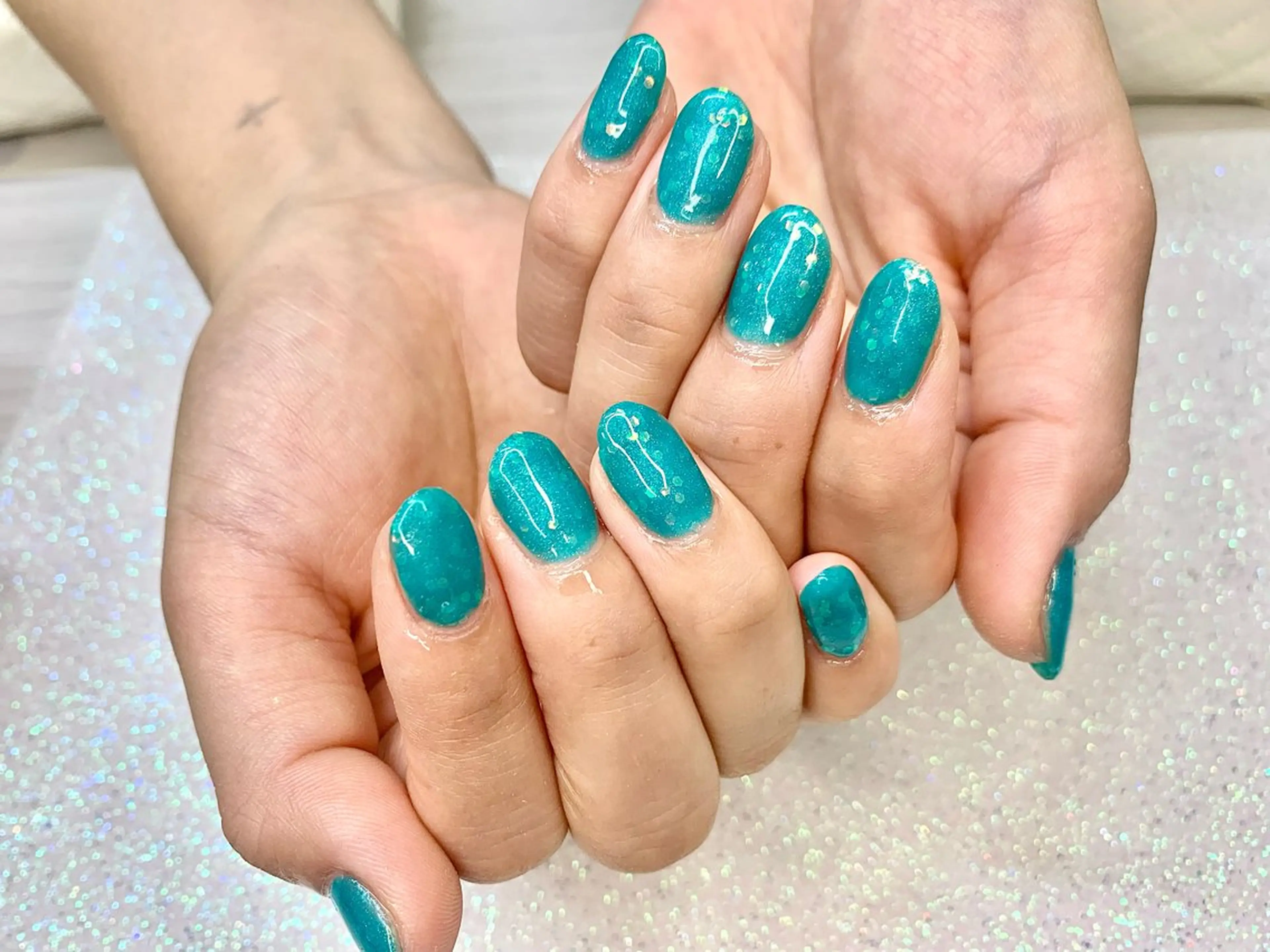 ネイル VIERU YURIのネイルデザイン