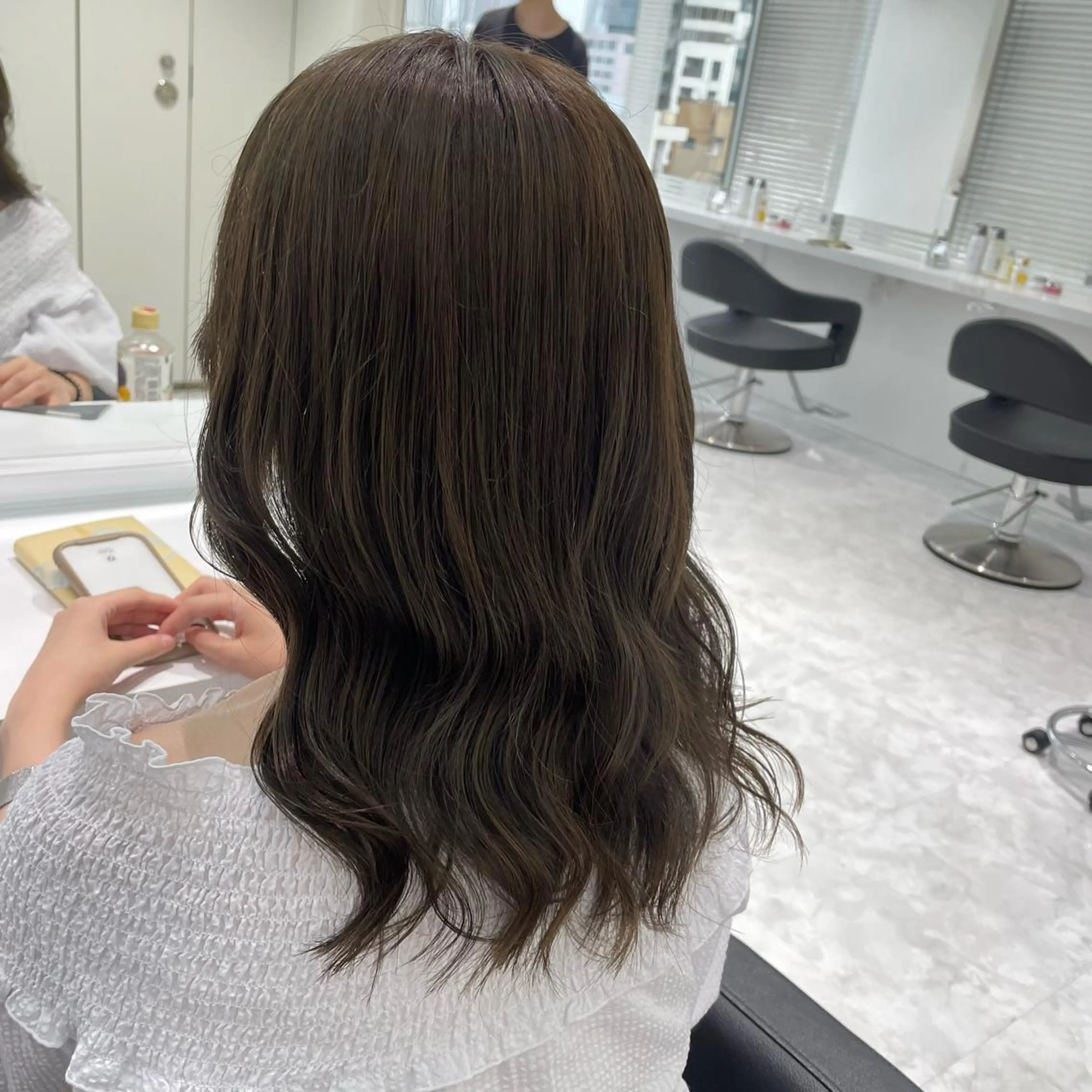 ミディアム ヘアカラー トリートメント ヘッドスパ ヘアセット 大人っぽ上品🤍韓国 レイヤー🤍ふうがのヘアスタイル
