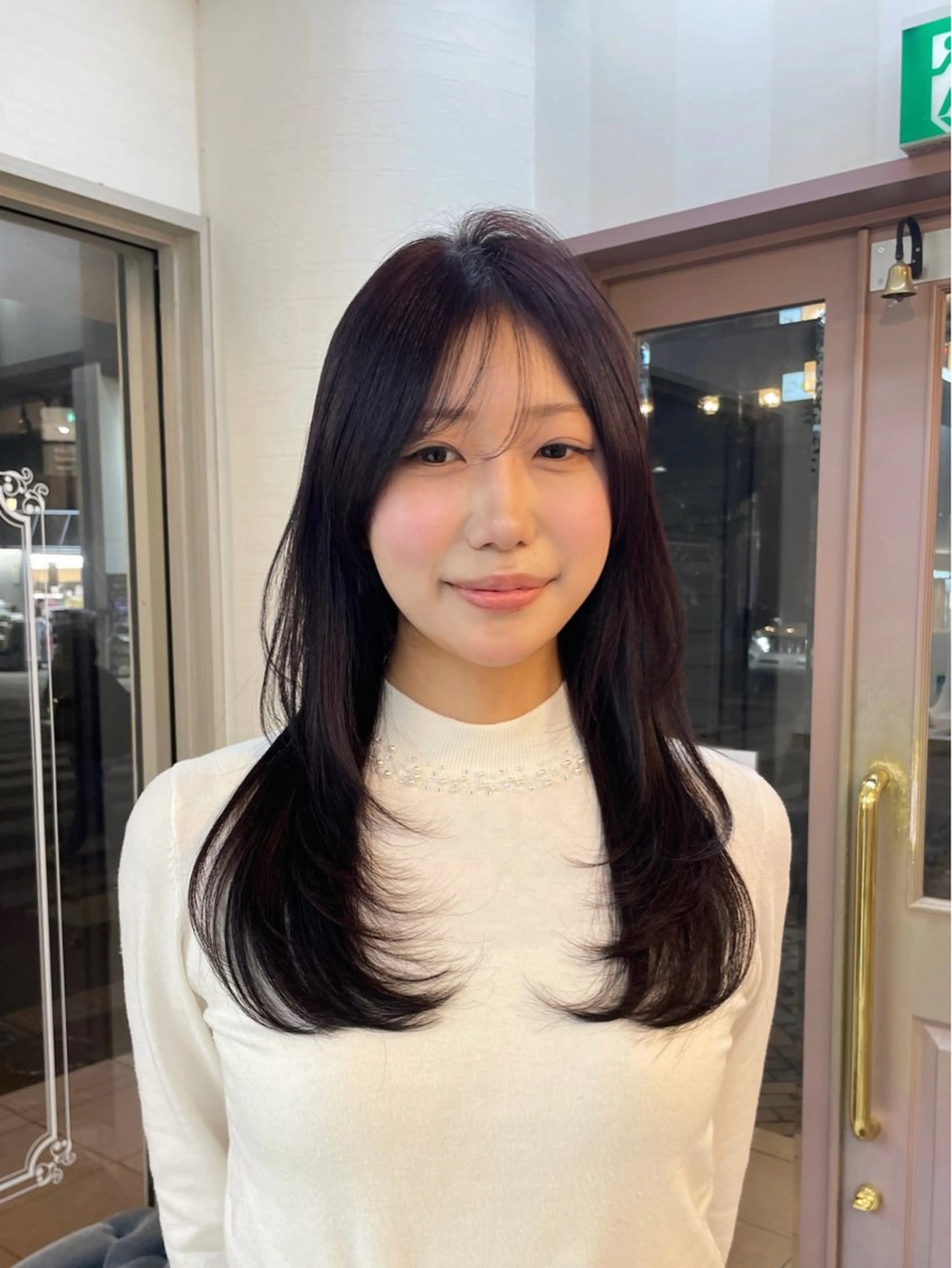 ロング カラー カット ヘアカラー 大村 真咲のヘアスタイル
