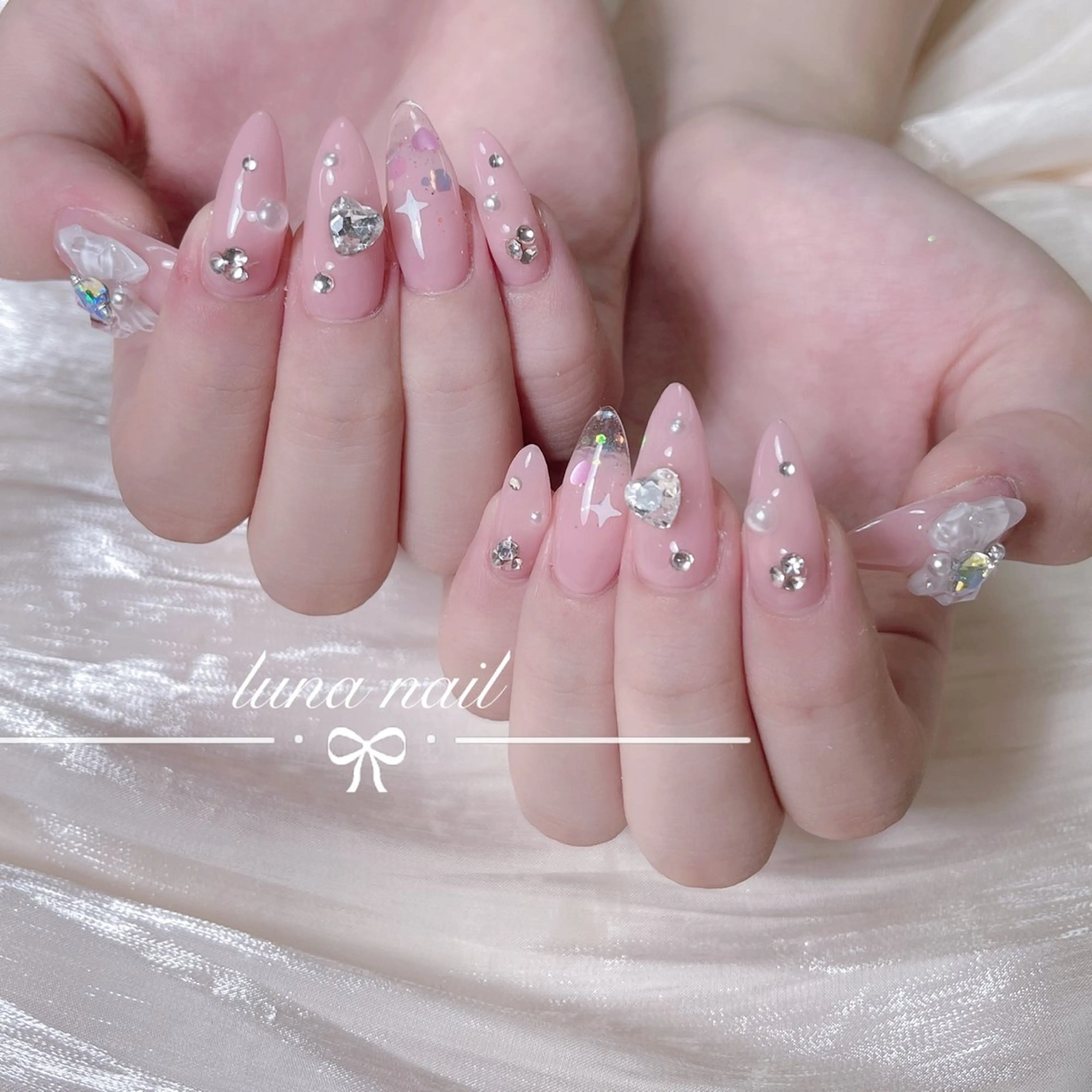 ネイル luna nail ＆eyelashのネイルデザイン