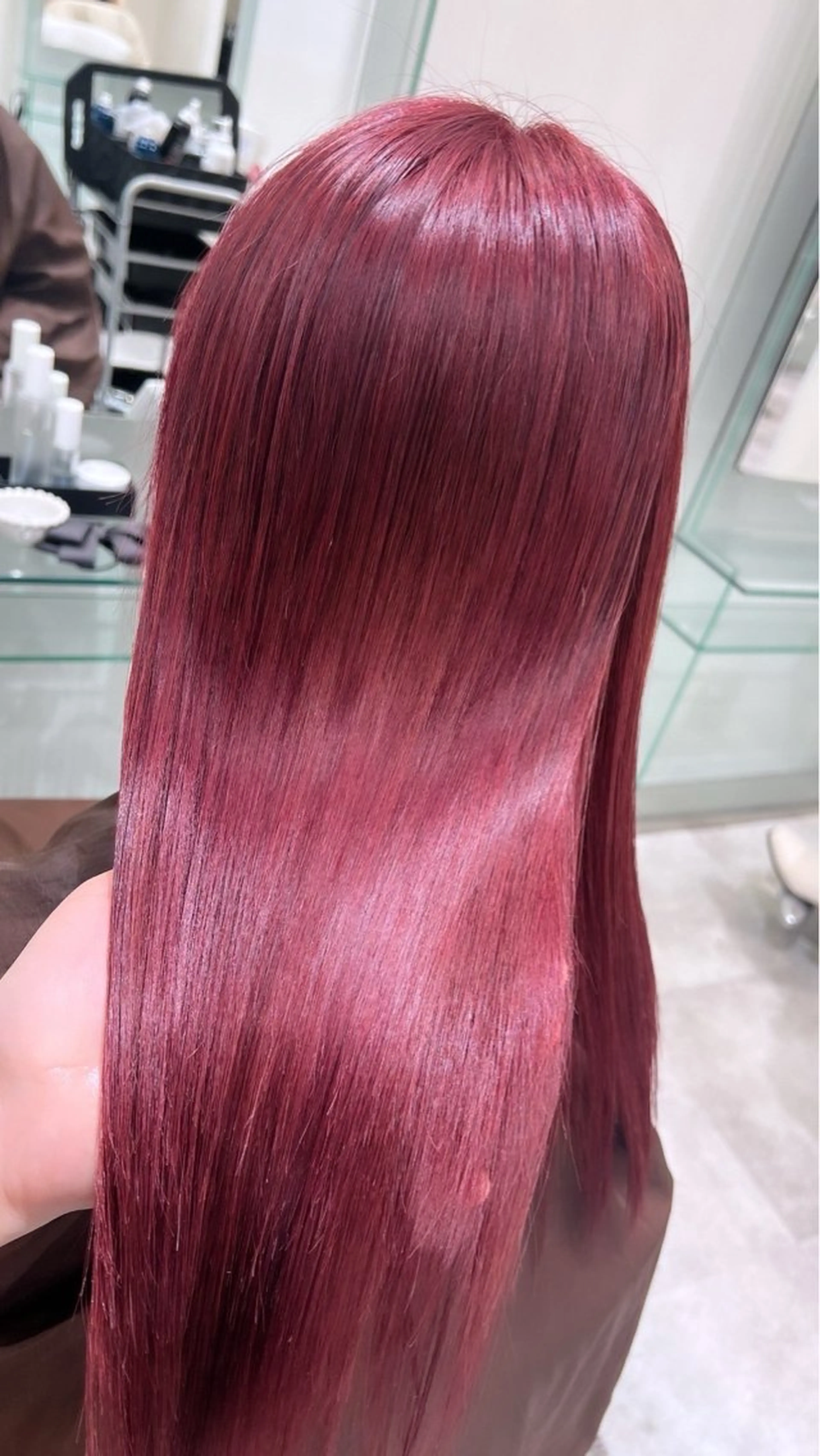 カラー 森 芽吹のヘアスタイル