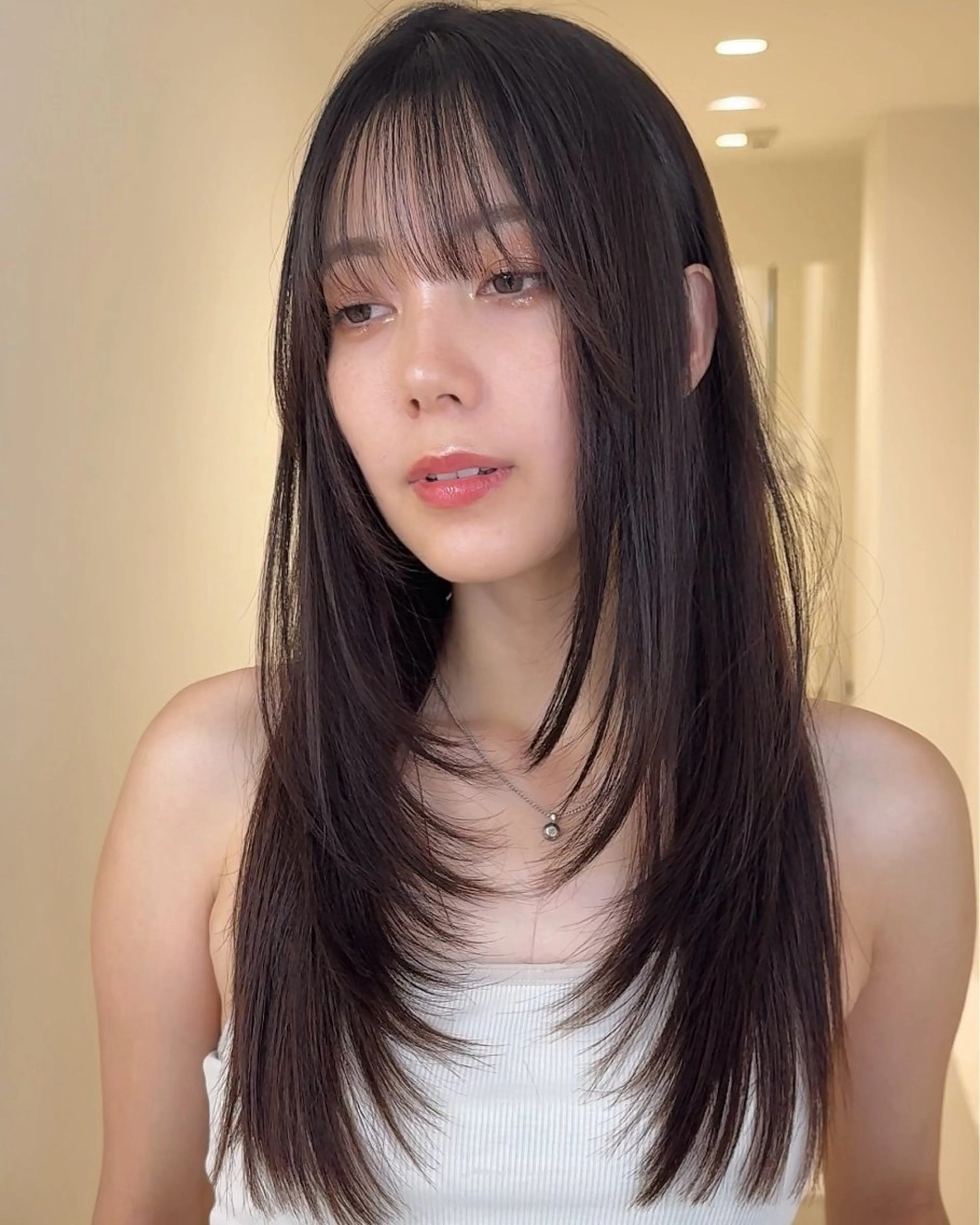 ロング カット hiromu/ レイヤー/暗髪/渋谷のヘアスタイル