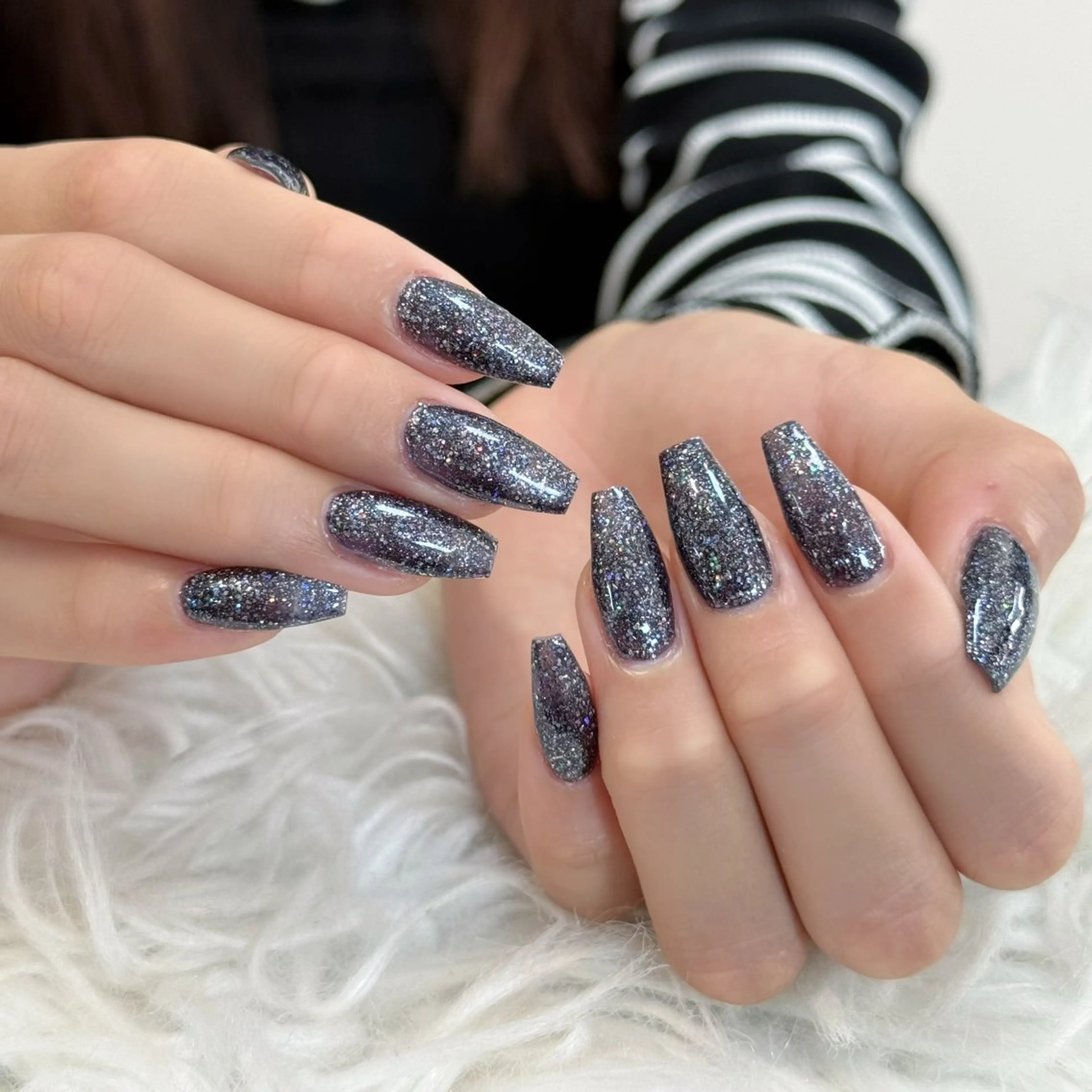 ネイル ボルドー ブラウン チークネイル ドット フットネイル ハンドネイル Julli NailStudioのネイルデザイン