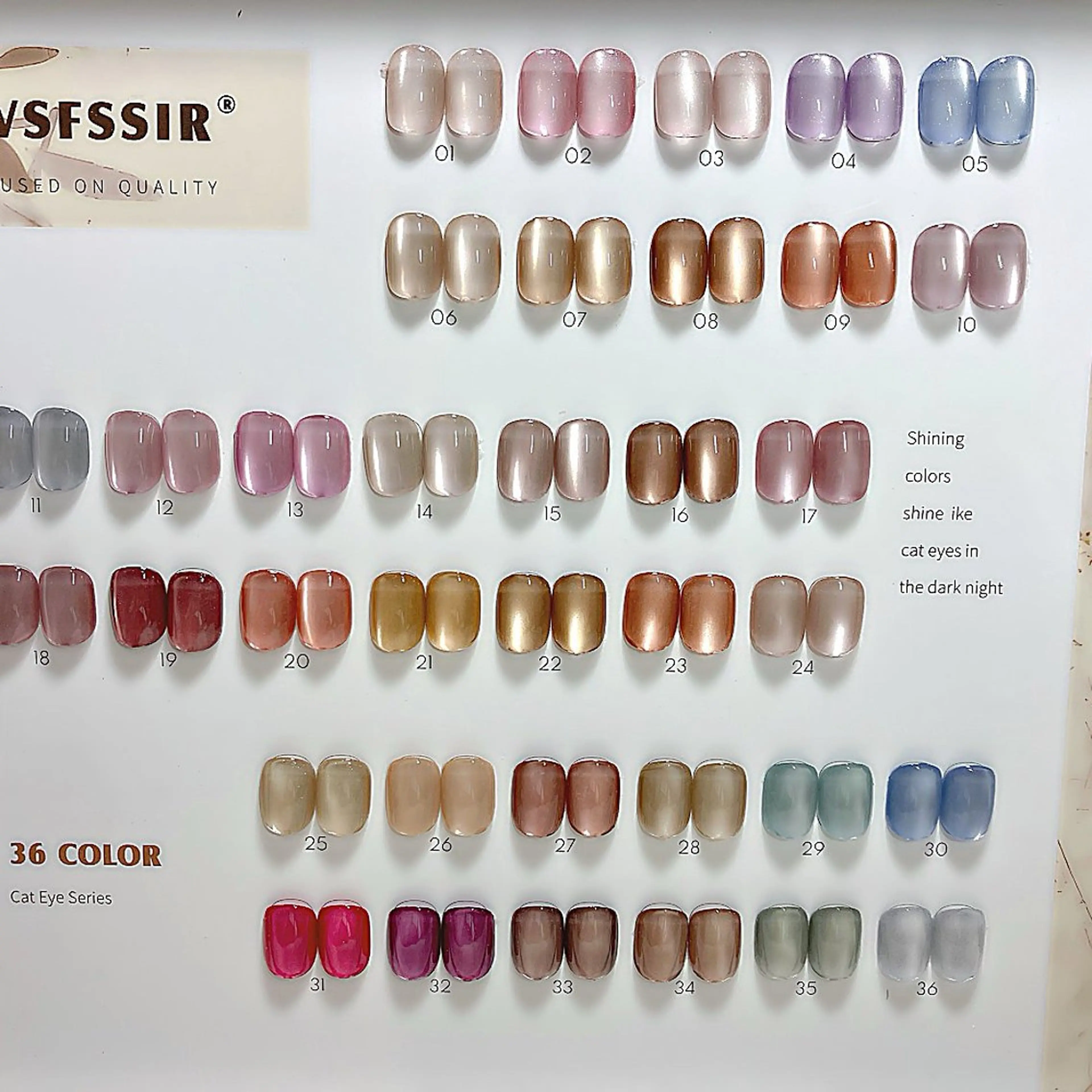 ネイル マグネットネイル 中国整体院中の ネイルサロン💅のネイルデザイン