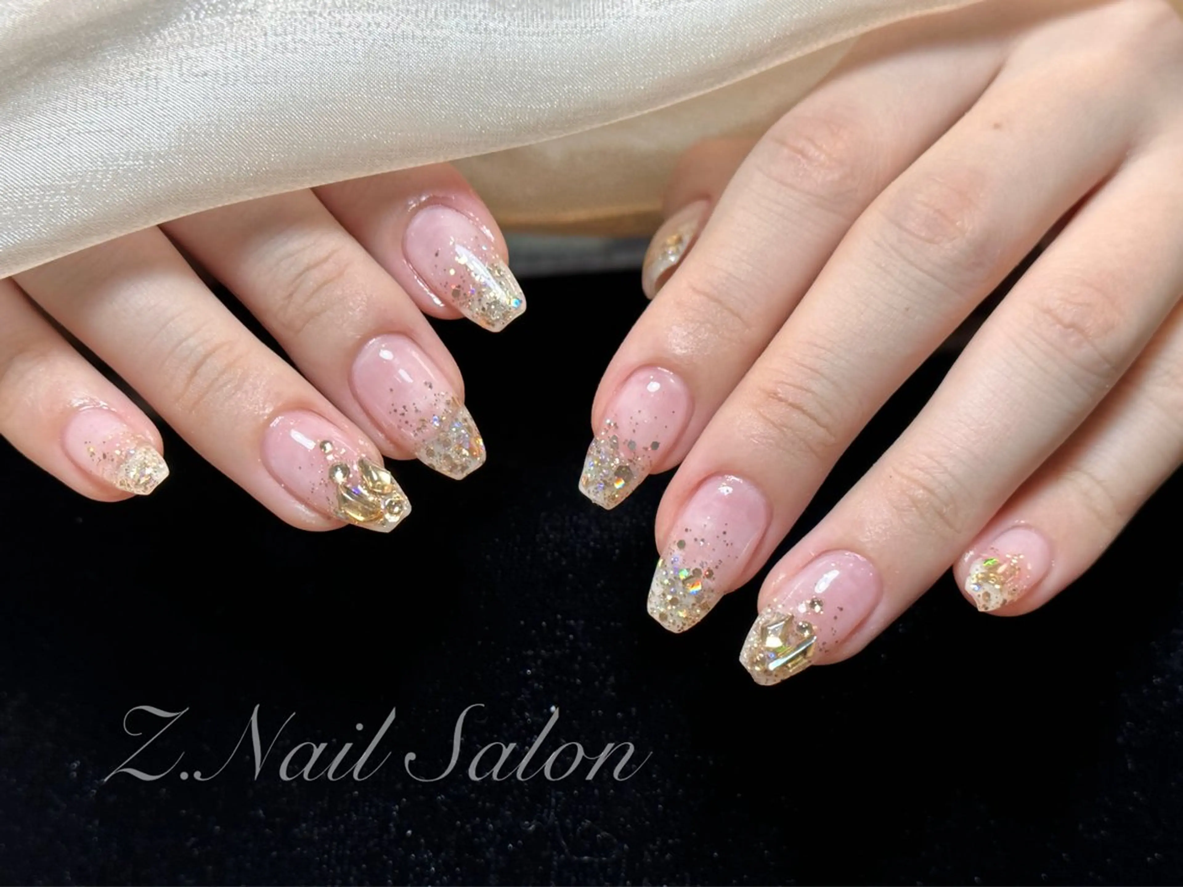 ネイル 韓国ネイル 持ち込み スカルプネイル シンプルネイル ワンホンネイル Z.Nail Salonのネイルデザイン