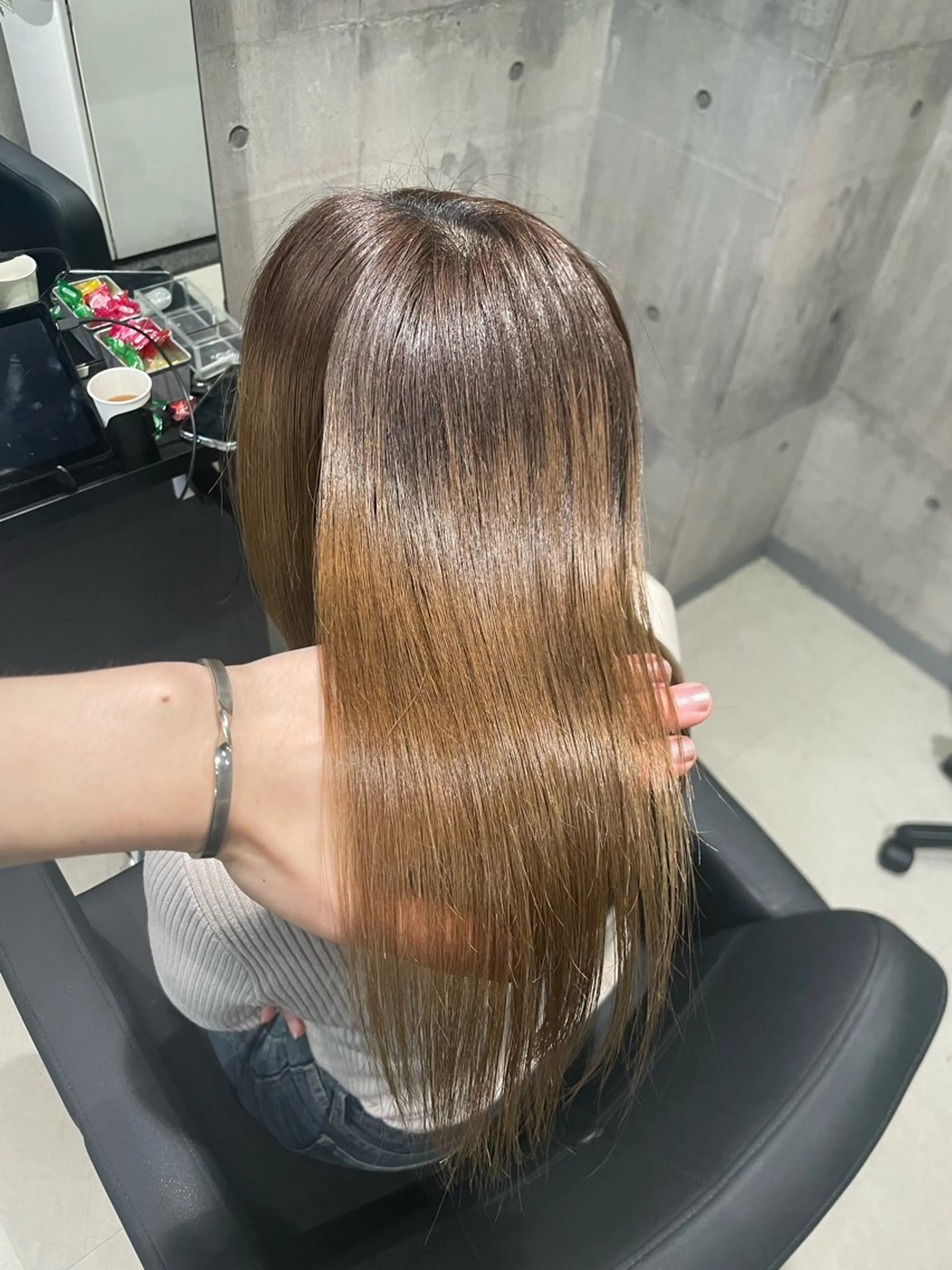 ミディアム カラー 髪質改善 トリートメント _White ／Hiroのヘアスタイル