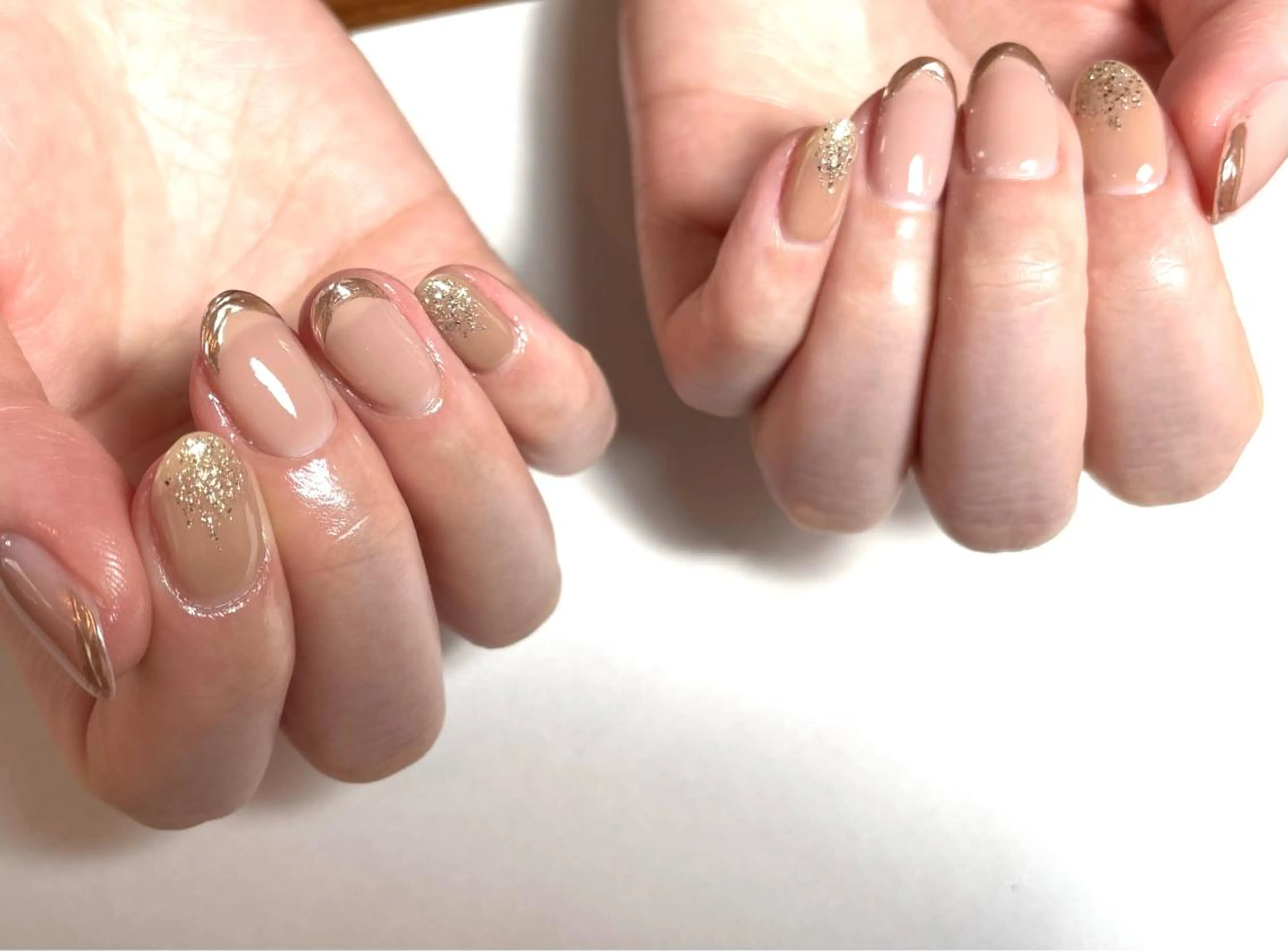 ネイル ラメ(グリッター) ミラーネイル le_rire _nailのネイルデザイン