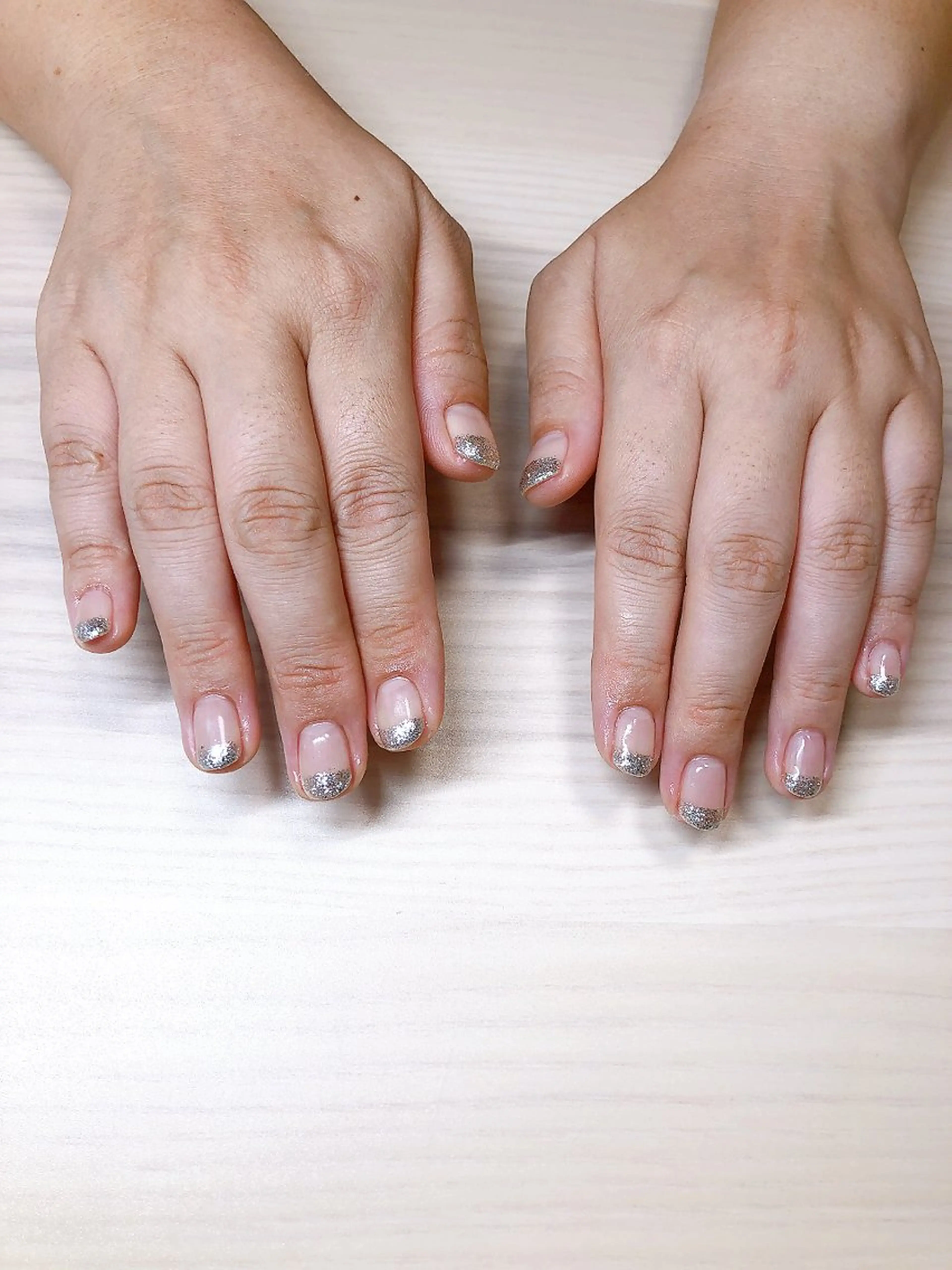 ネイル フレンチネイル デ・アイム「nail salon MIMIPARUN」所属・ナリス化粧品 MIMIPARUNのネイルデザイン