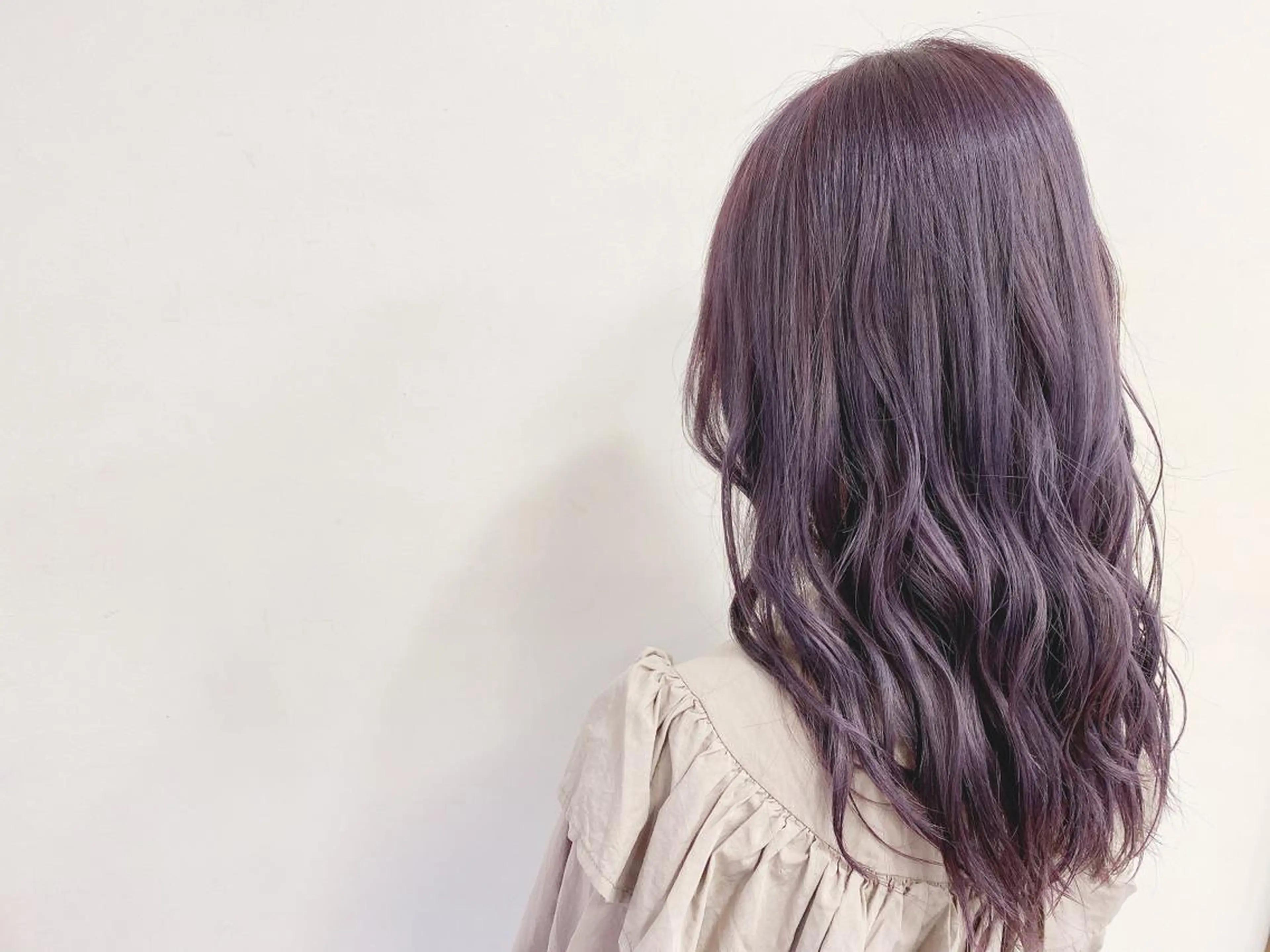 ロング カラー パープルカラー 上田 和紀子のヘアスタイル