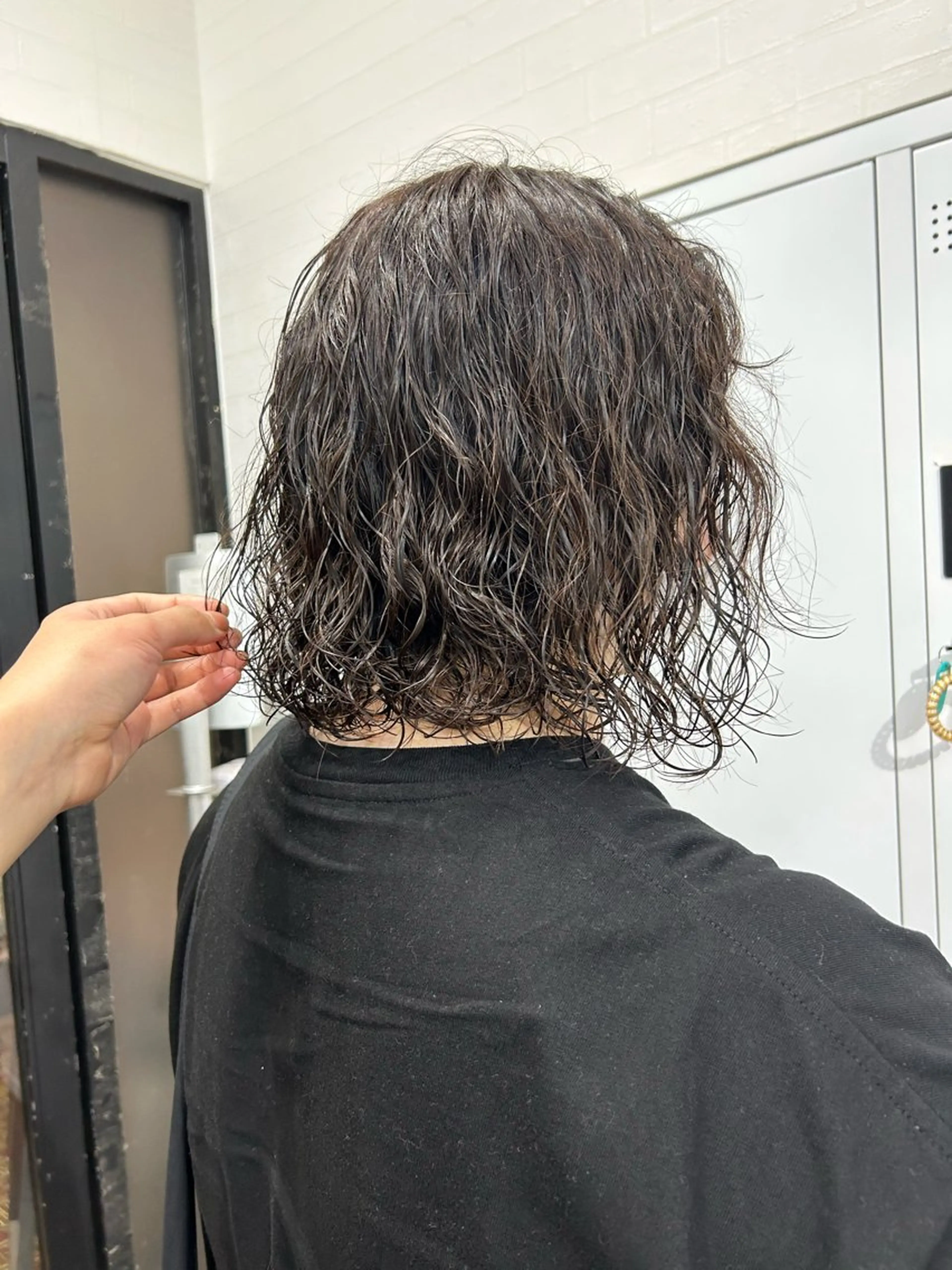 ミディアム パーマ Yui. レイヤー／パーマのヘアスタイル