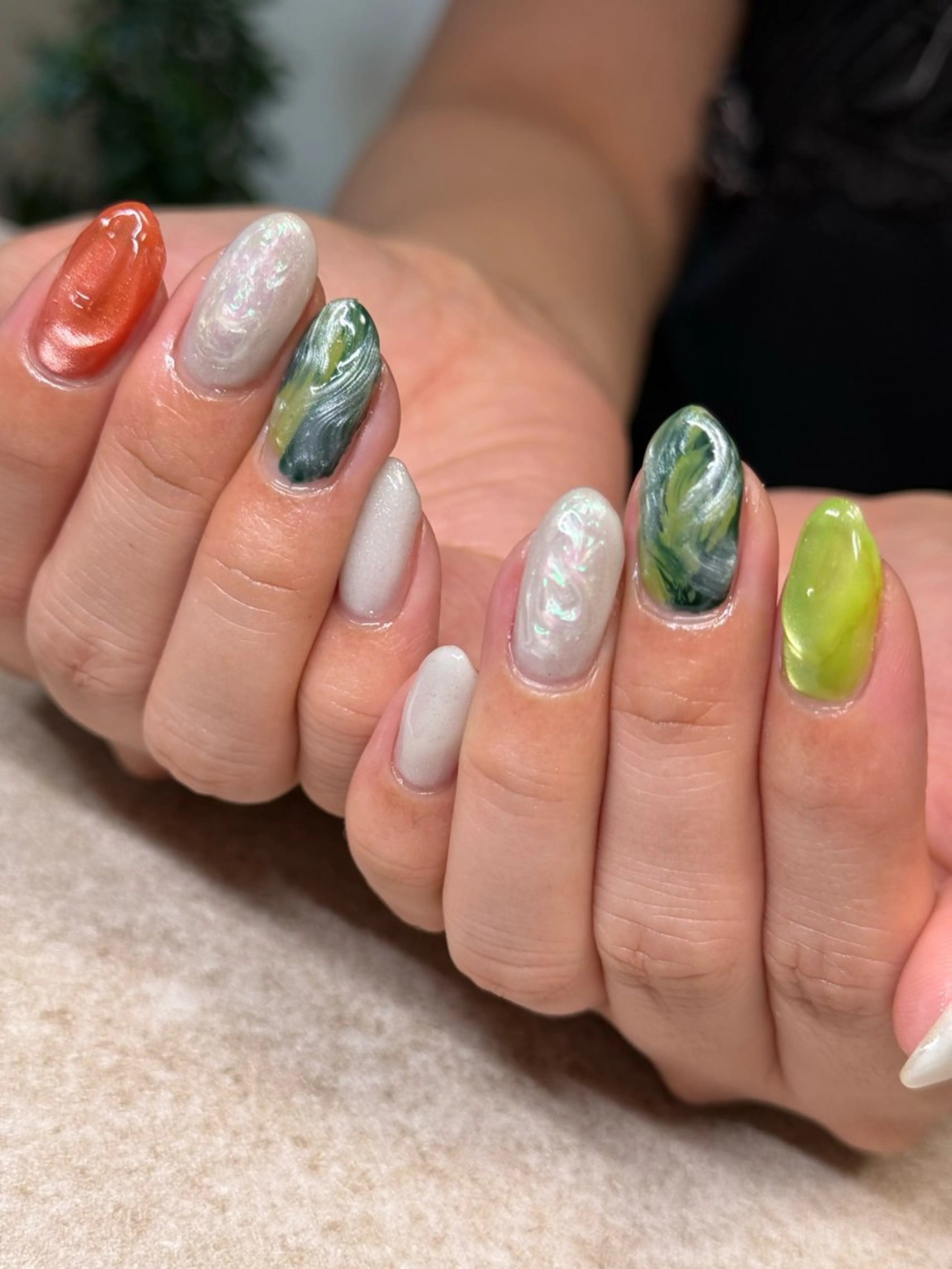 ネイル オレンジ ハンドネイル Bell Nailのネイルデザイン