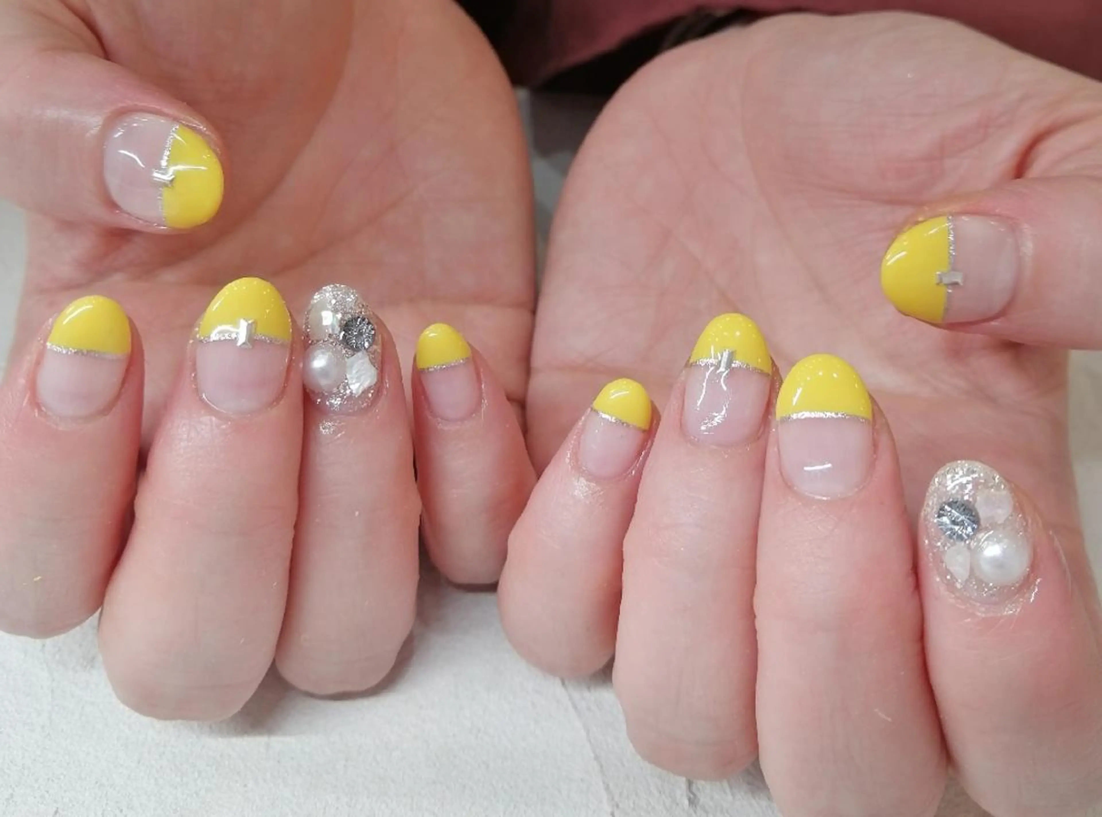 ネイル フレンチネイル I.プライベートネイルサロン所属・I.プライベート ネイルサロンの眉毛・アイブロウイメージ