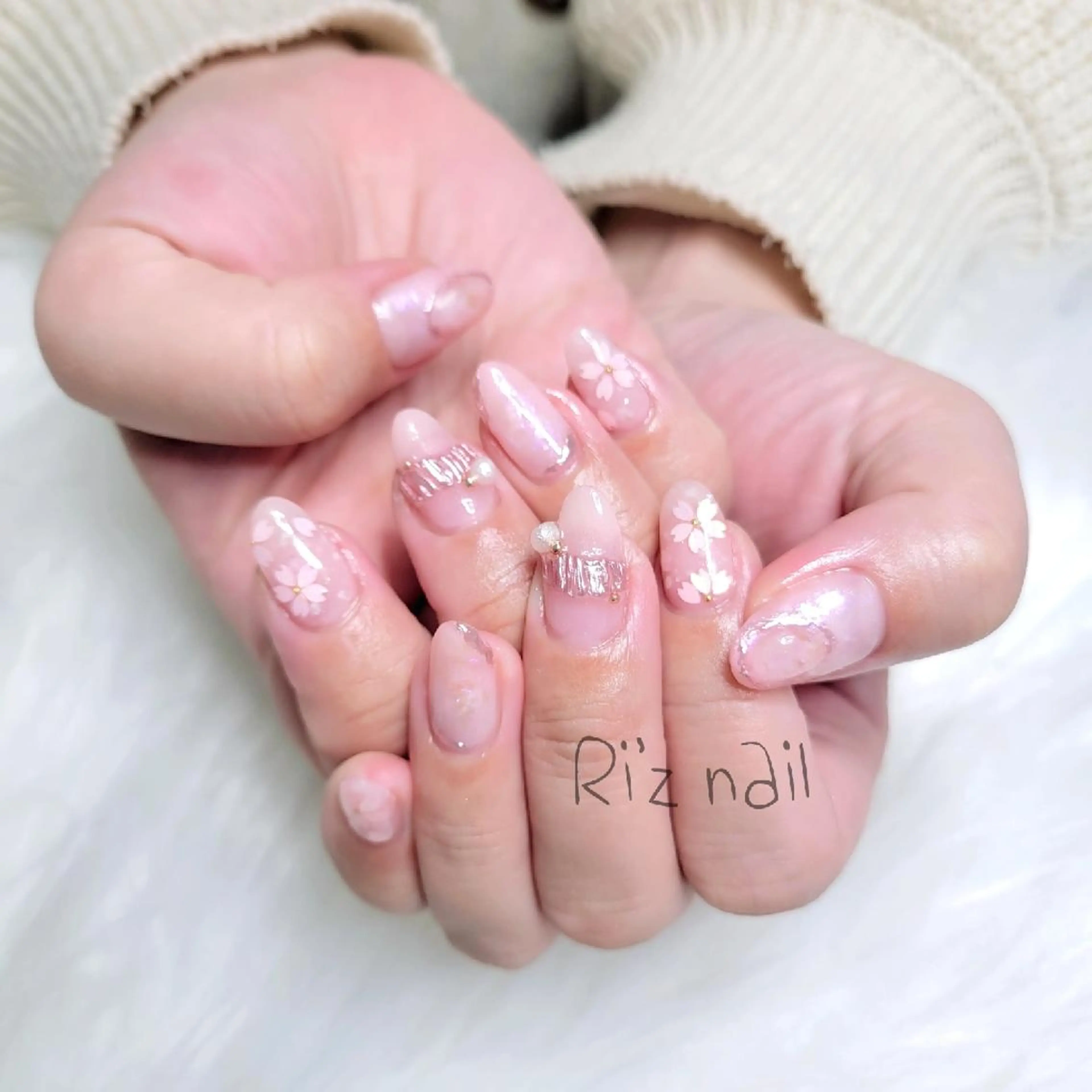 ネイル ハンドネイル Ri’z nailのネイルデザイン