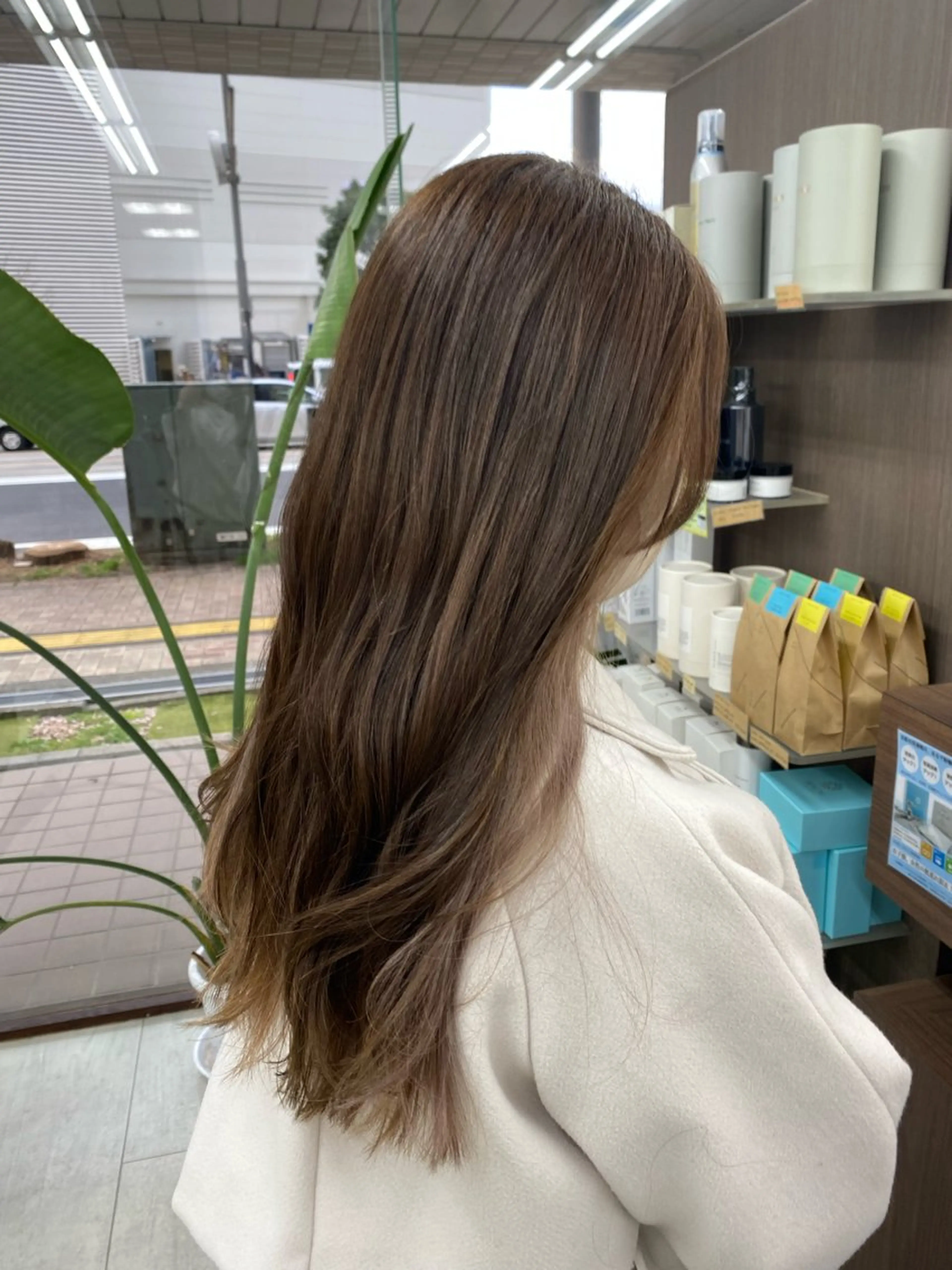 ロング ヘアカラー トリートメント 月野涼風 /レイヤーカットのヘアスタイル