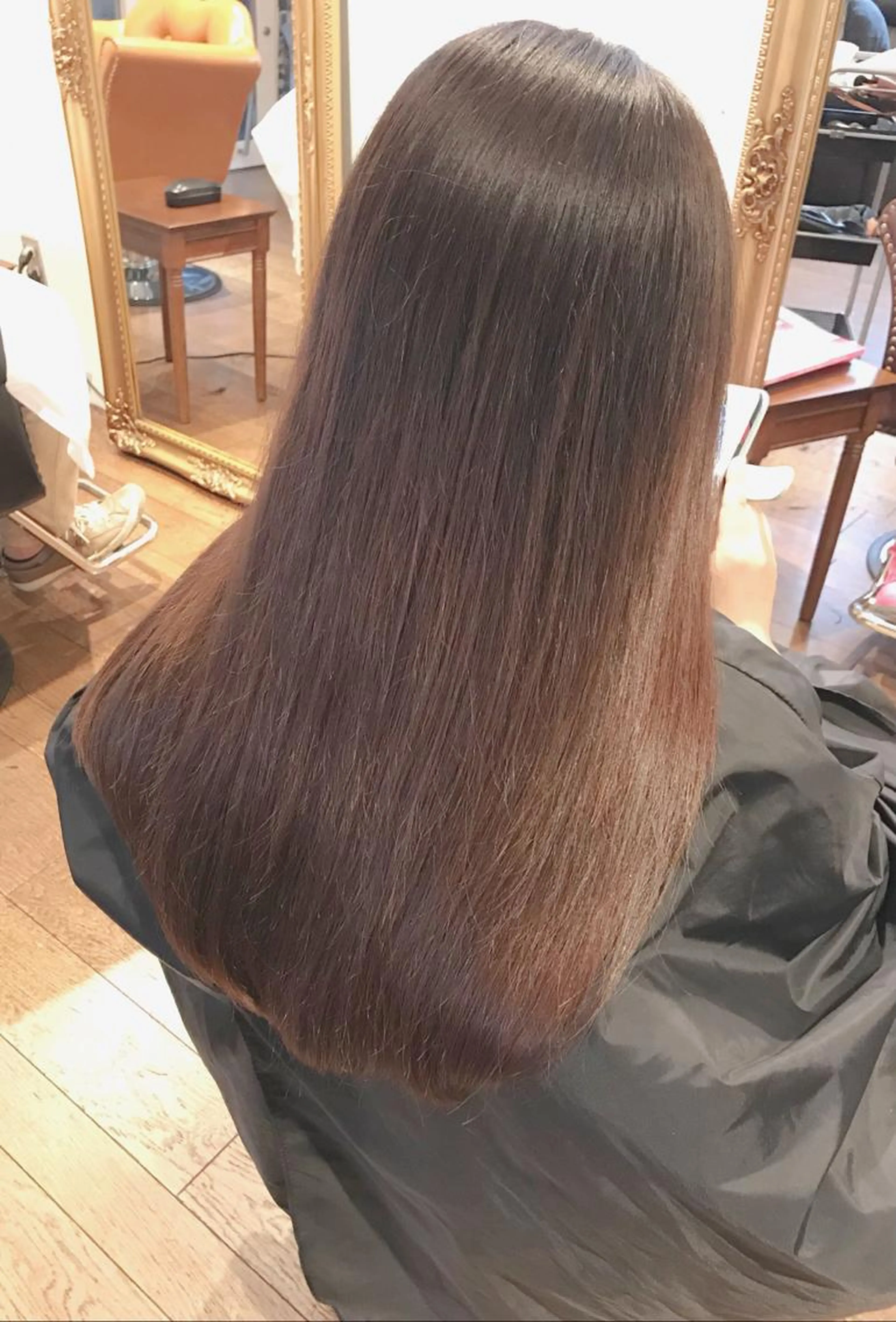 前髪+枝毛カットのみのメンテナンスカット(シャンプーなし)の写真