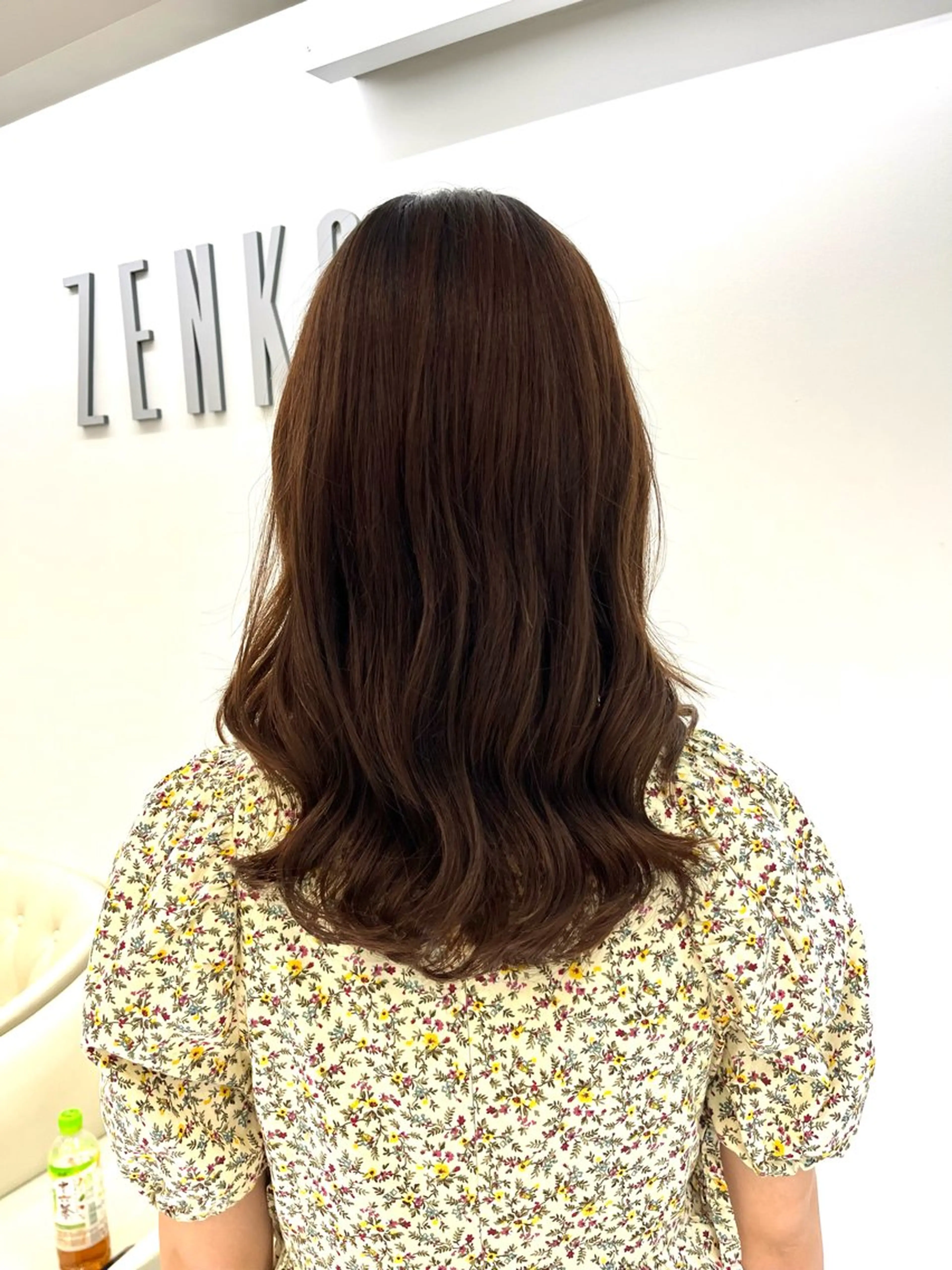 ロング パーマ コテ巻き風パーマ 藤澤　知彌のヘアスタイル