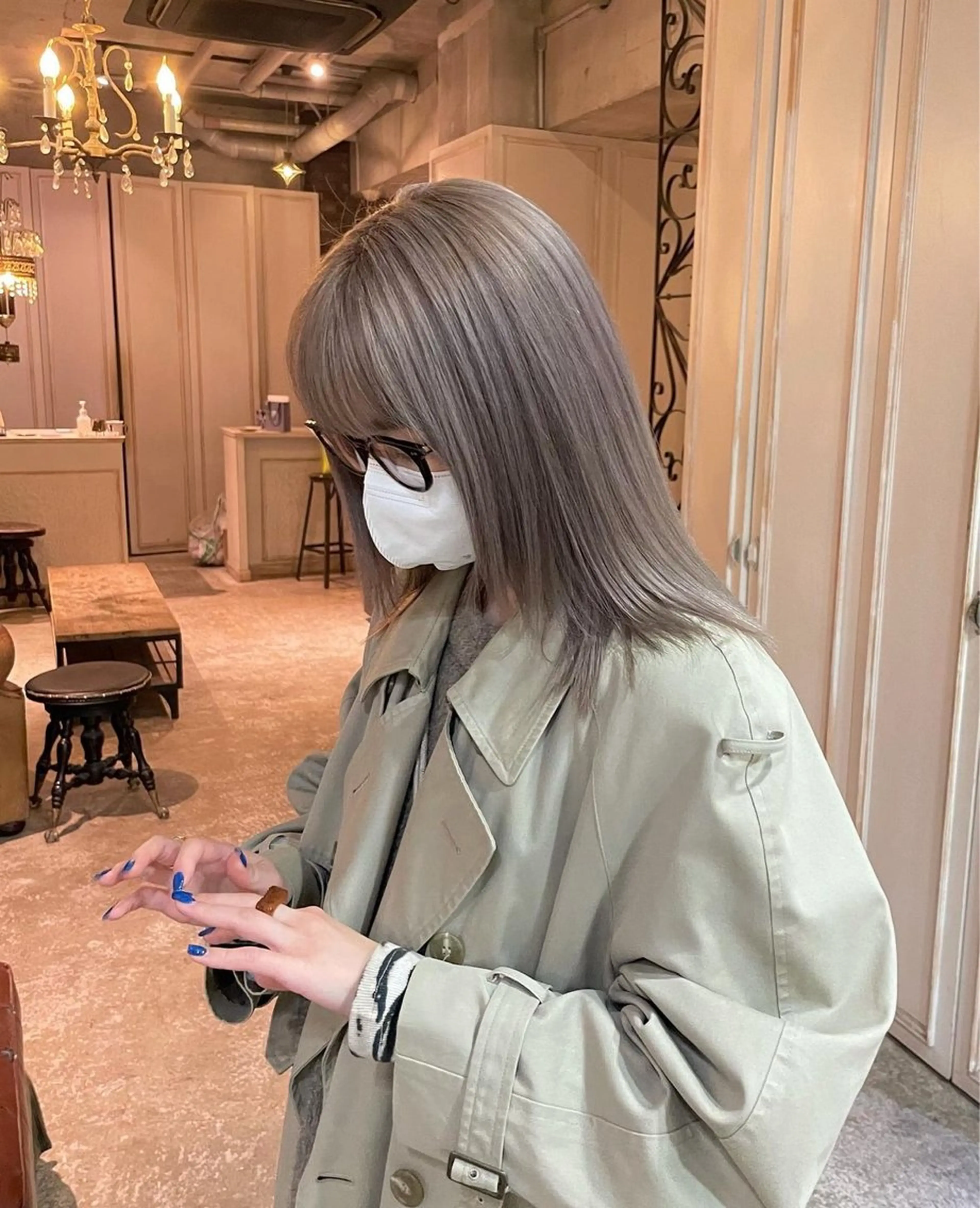 セミロング カラー ハイトーン/ 艶カラー🫧竹村柾則のヘアスタイル