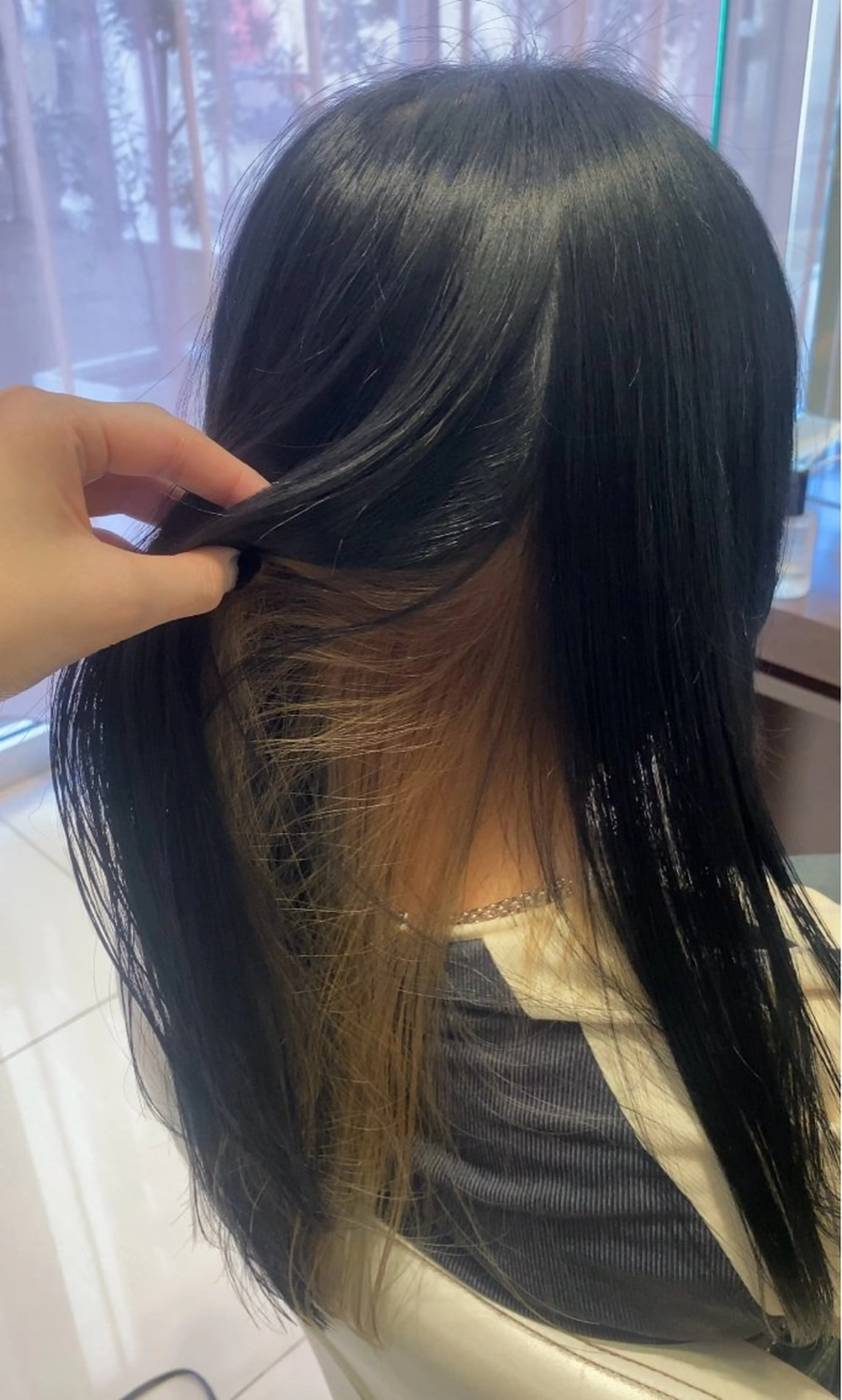 カラー 喜多 心奈のヘアスタイル