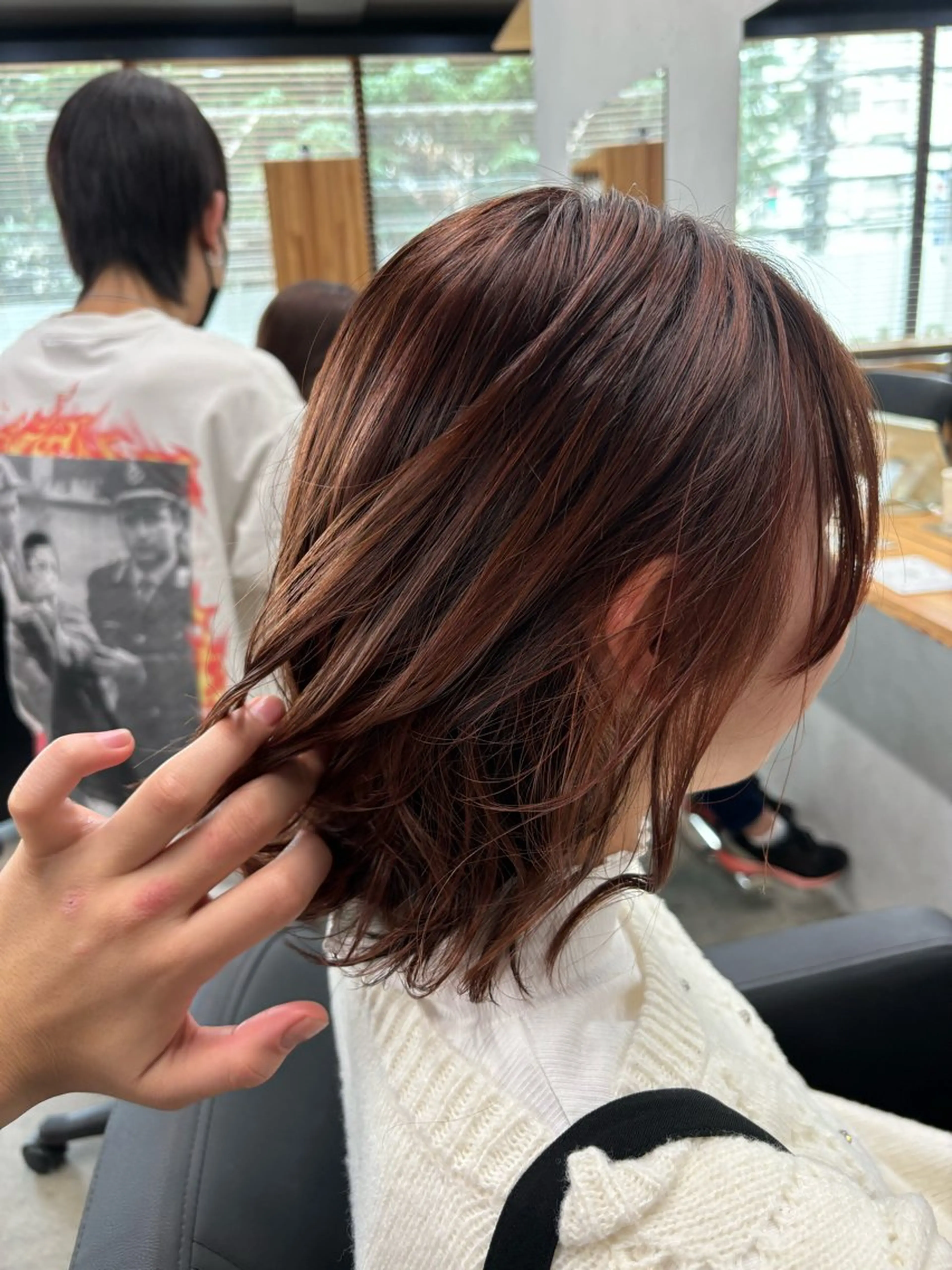 ミディアム カラー mono / Manatoのヘアスタイル