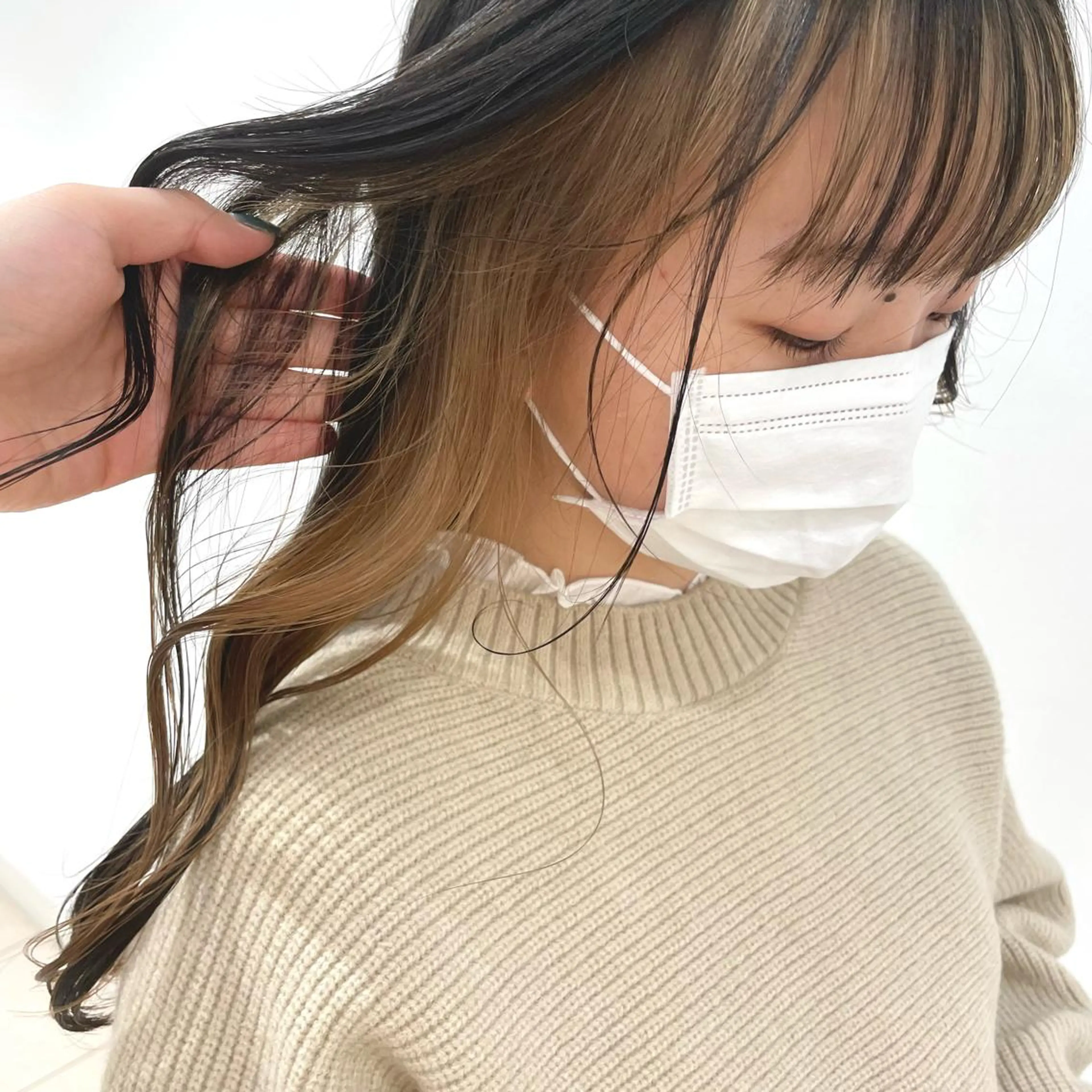 セミロング カラー ブリーチ レイヤー/ハイトーン 🫧‪Erikaのヘアスタイル