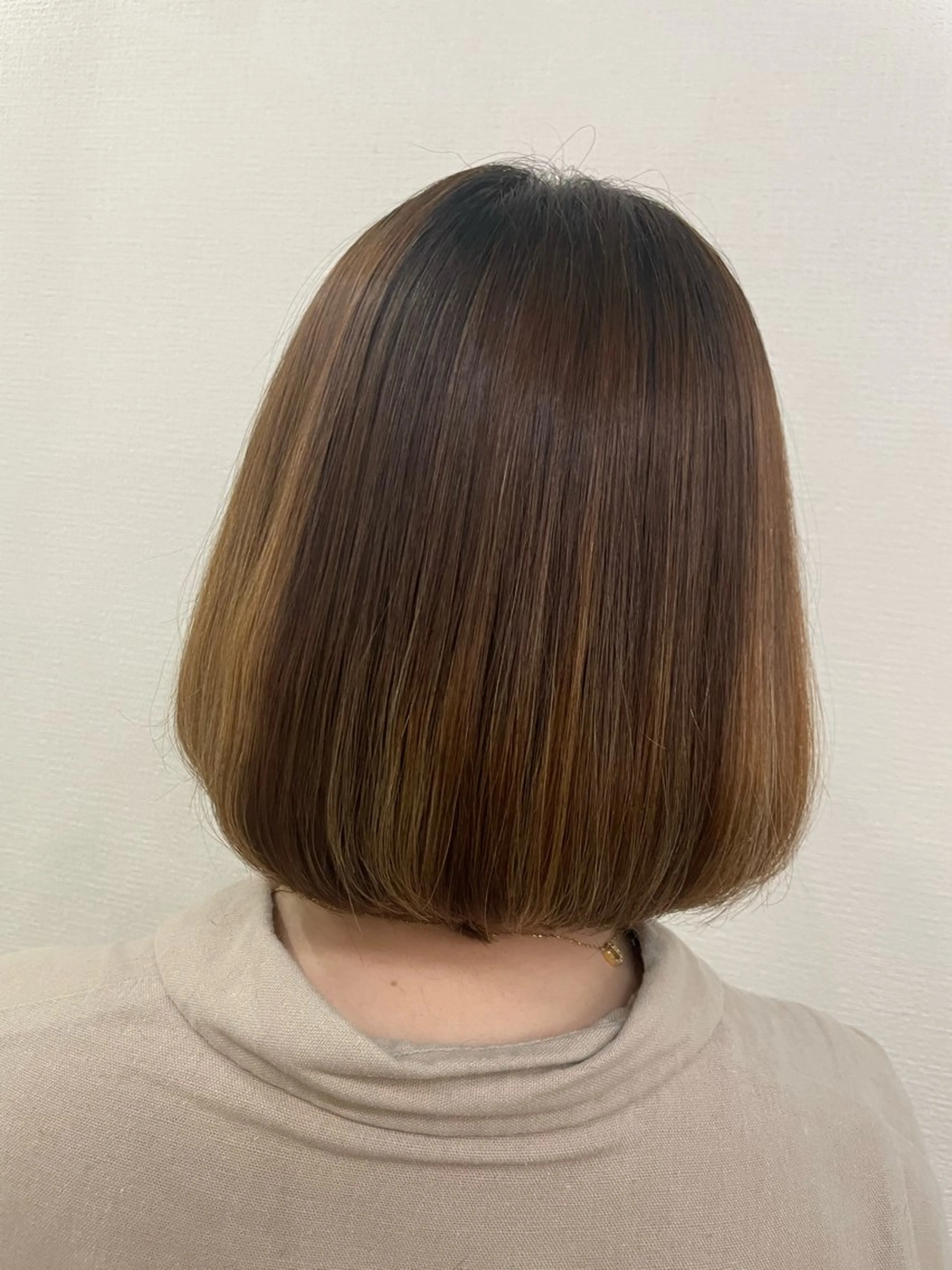 ミディアム ボブ hairsalon Laugh-ter所属・荻田 佳菜子のヘアスタイル