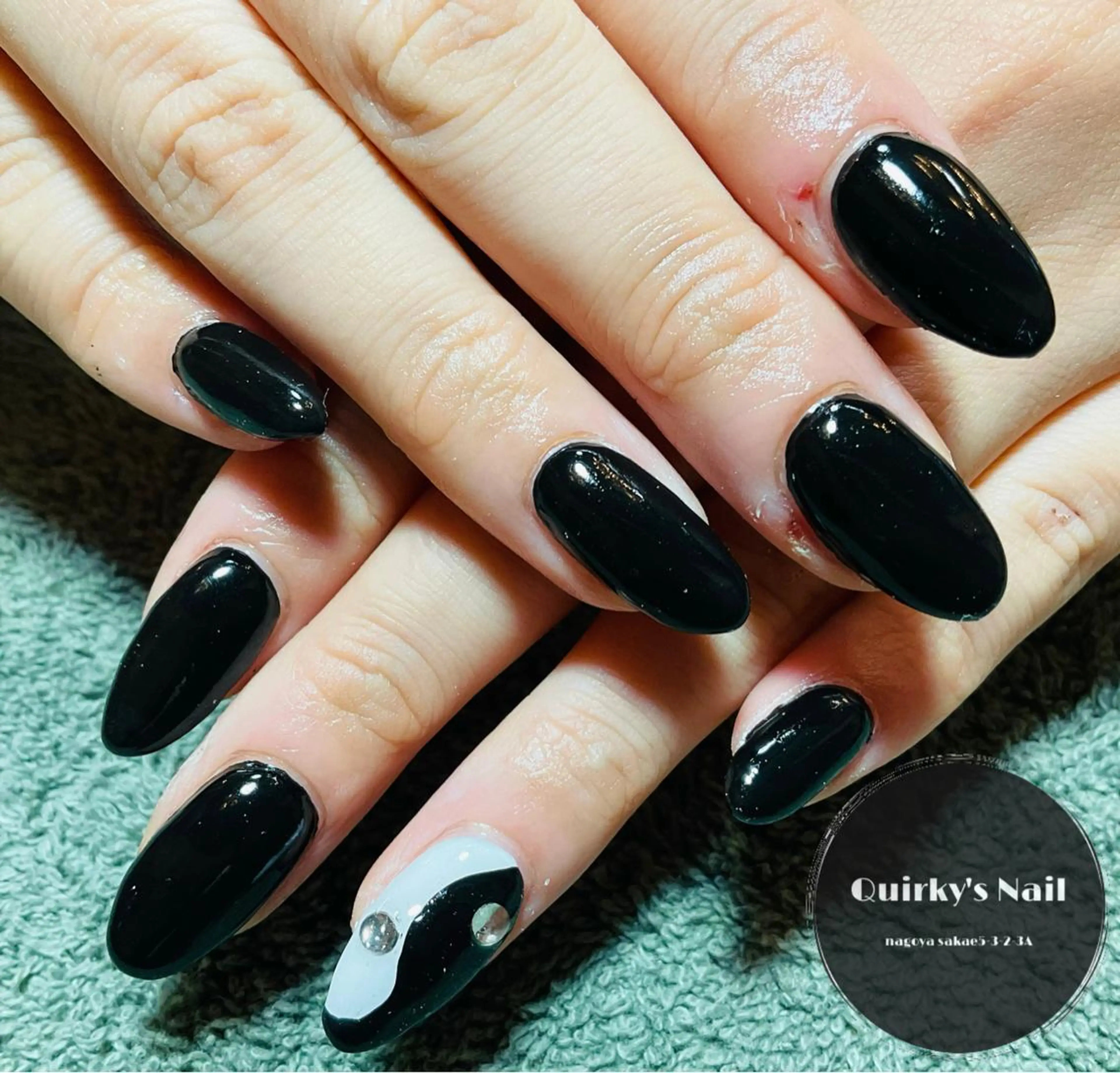 ネイル アートネイル ジェルネイル ワンカラーネイル スカルプネイル シンプルネイル Quirky's Nail【栄店】のネイルデザイン