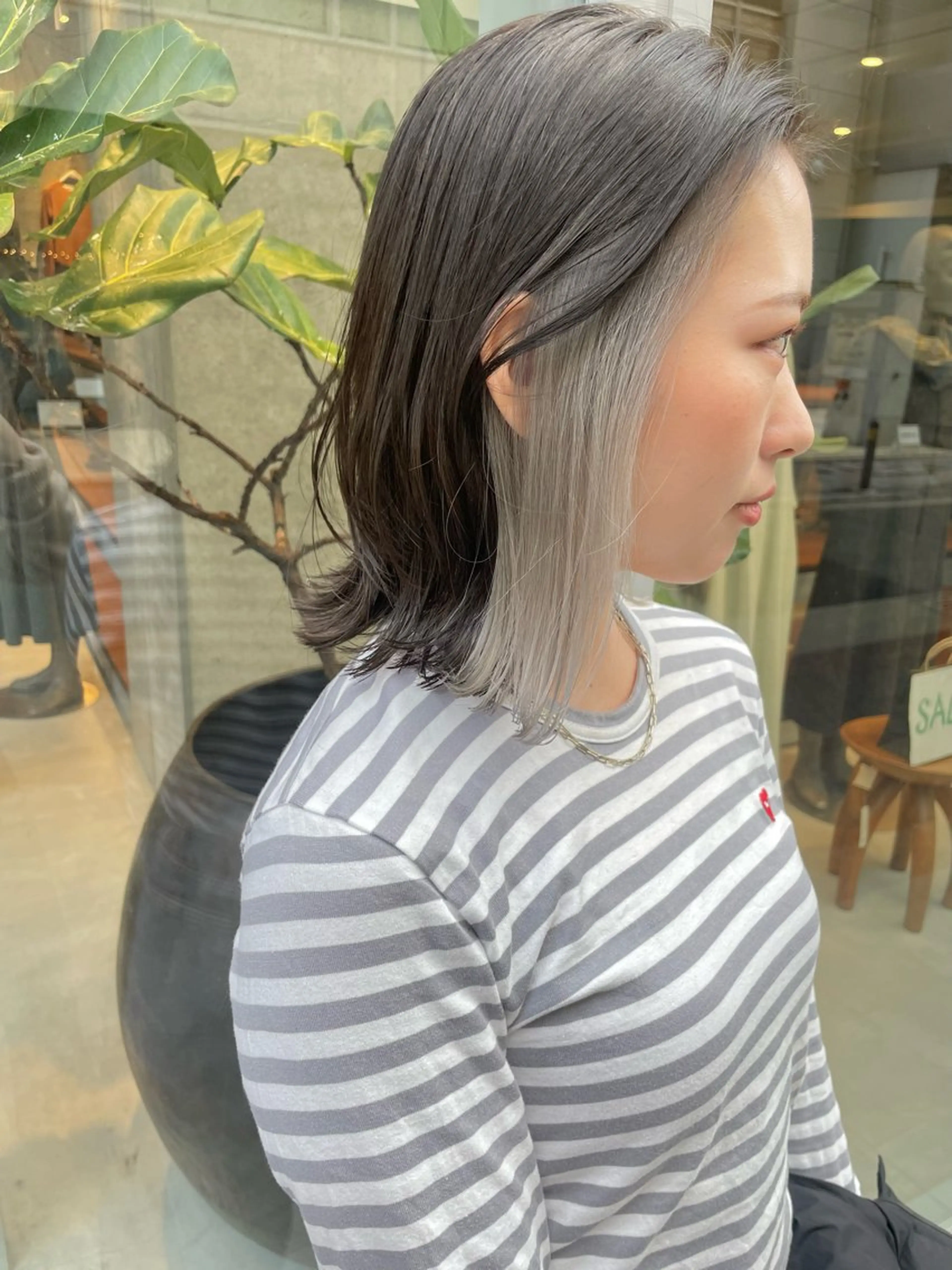 ミディアム ヘアカラー 🌸インナーカラー 🌸藤井春華のヘアスタイル