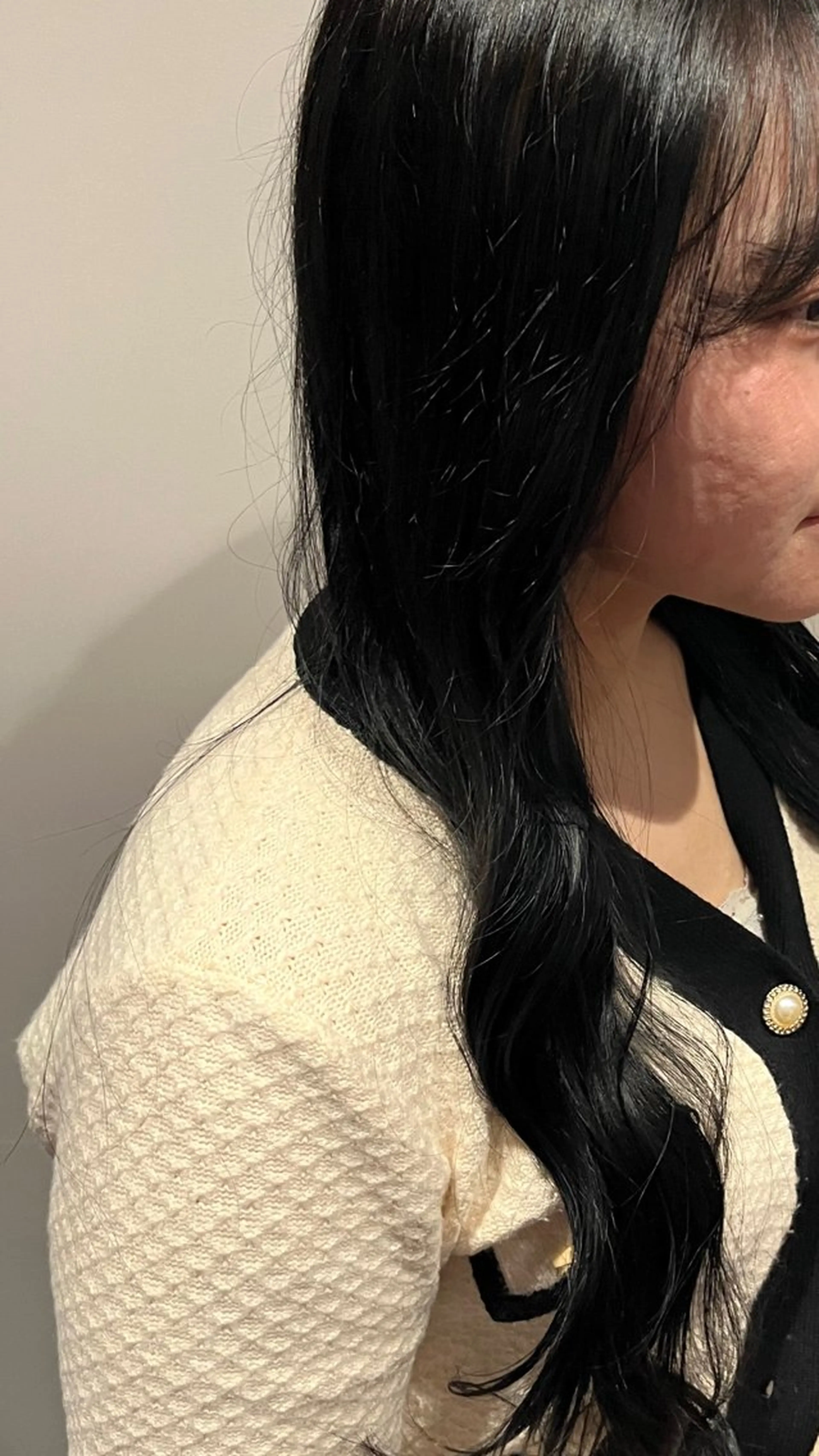 カラー 黒髪 ブルーカラー ブルーブラック 透明感カラー 無料カラーモデル募集 /吉田碧月のヘアスタイル