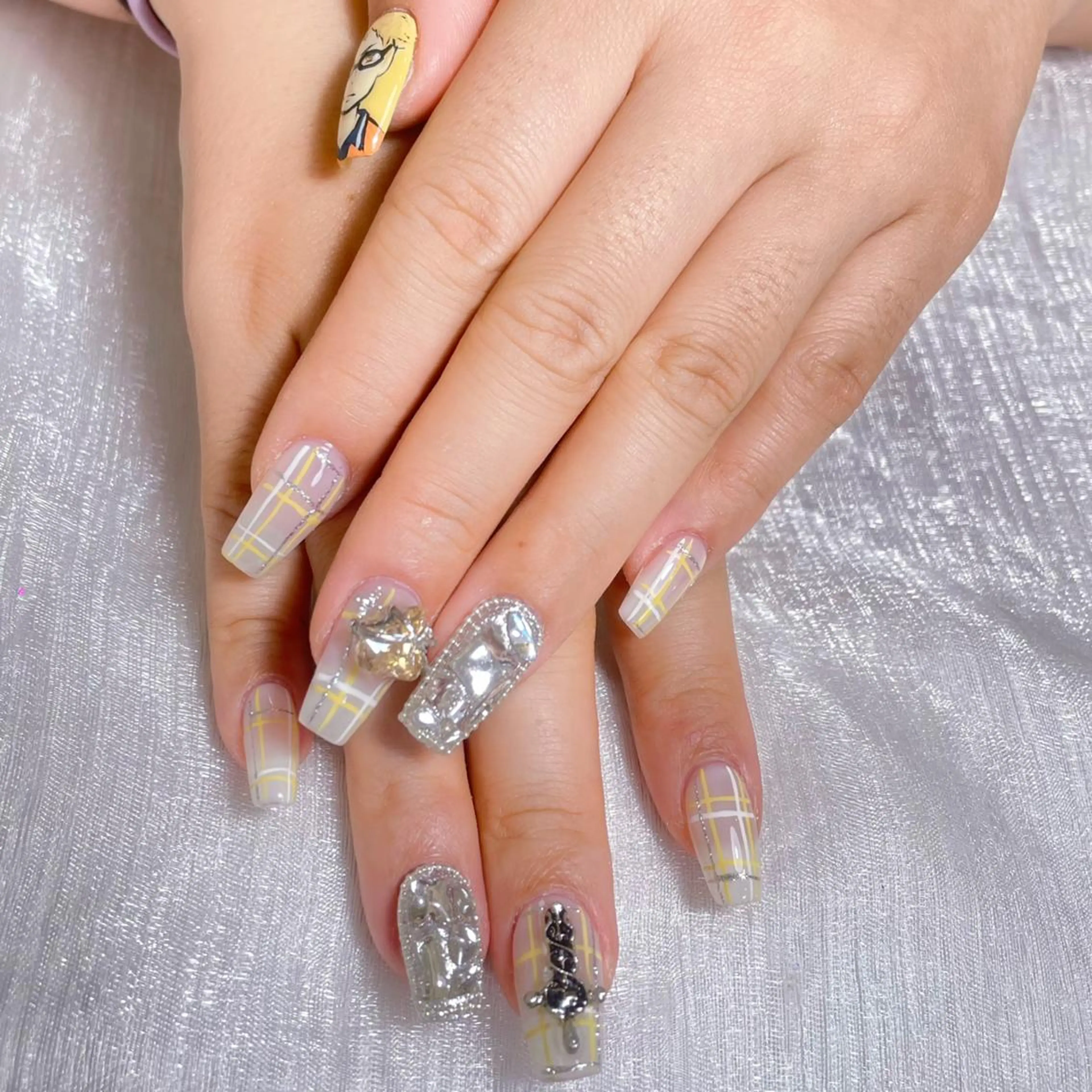 ネイル アートネイル オーロラネイル ガーリー キラキラネイル 韓国ネイル Nail Monsterのネイルデザイン