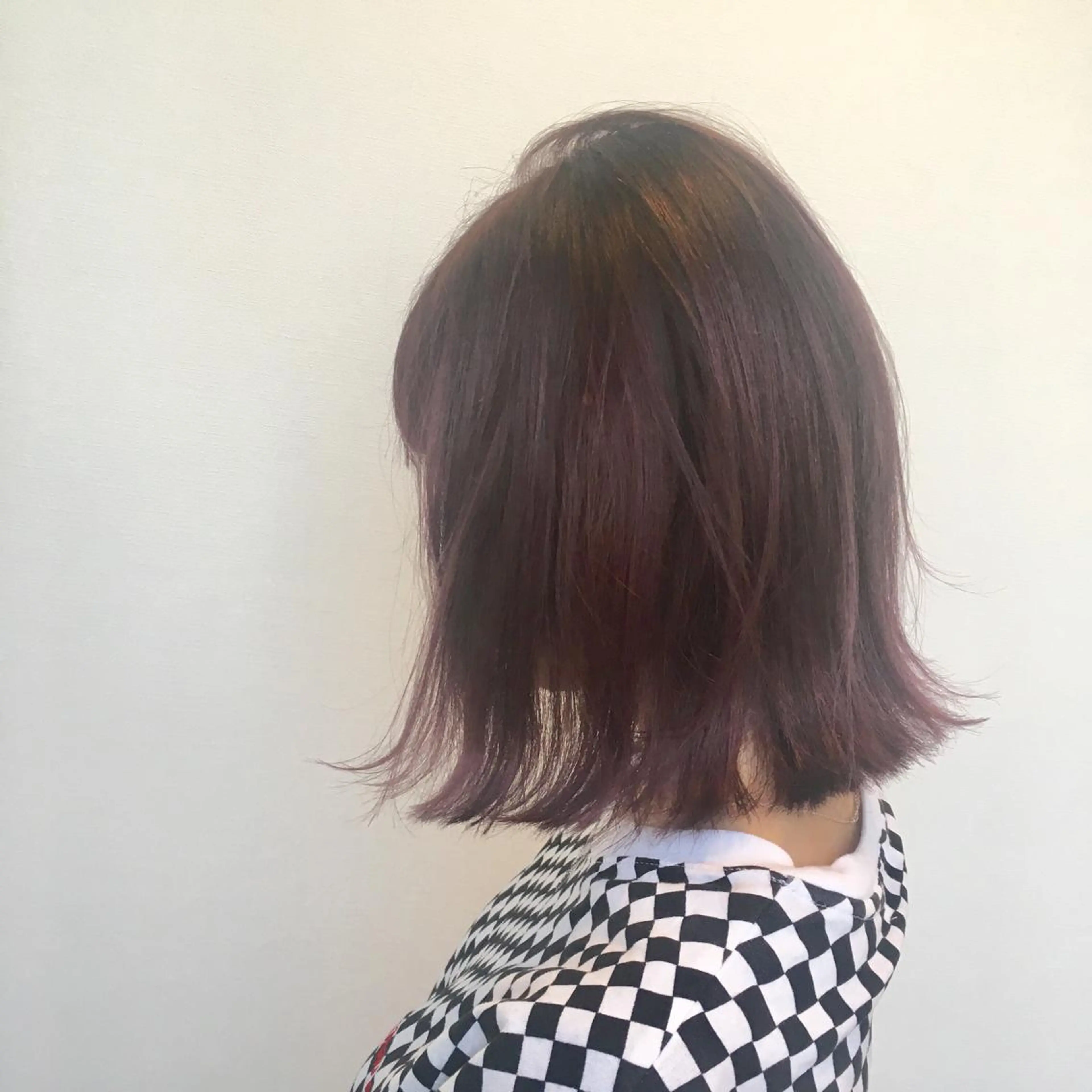 ミディアム カラー シンマ チヒロのヘアスタイル