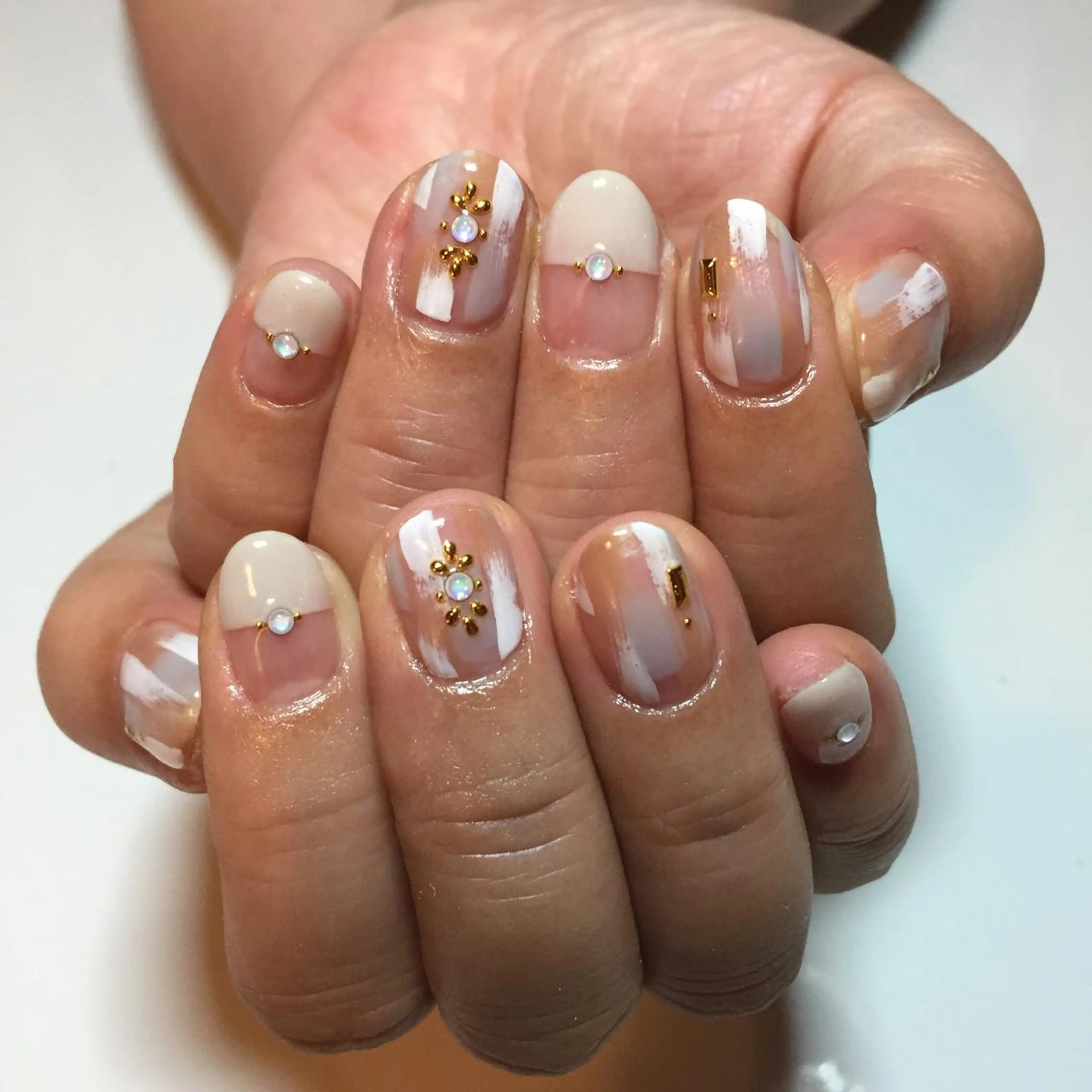 ネイル ニュアンスネイル g-up nail所属・米田 律子のネイルデザイン