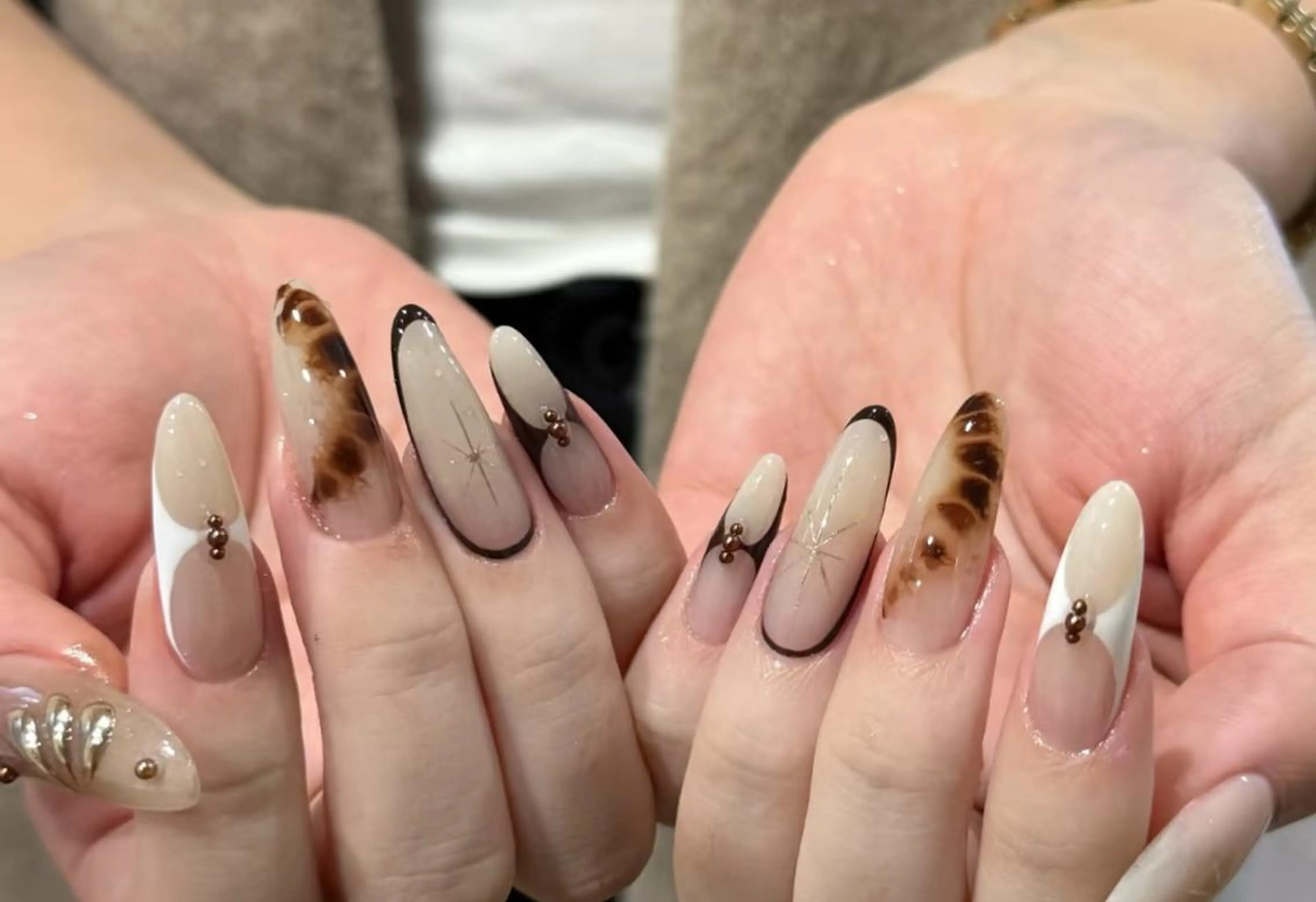 ネイル ハンドネイル ハンドケア 🍑 momo_nailのネイルデザイン